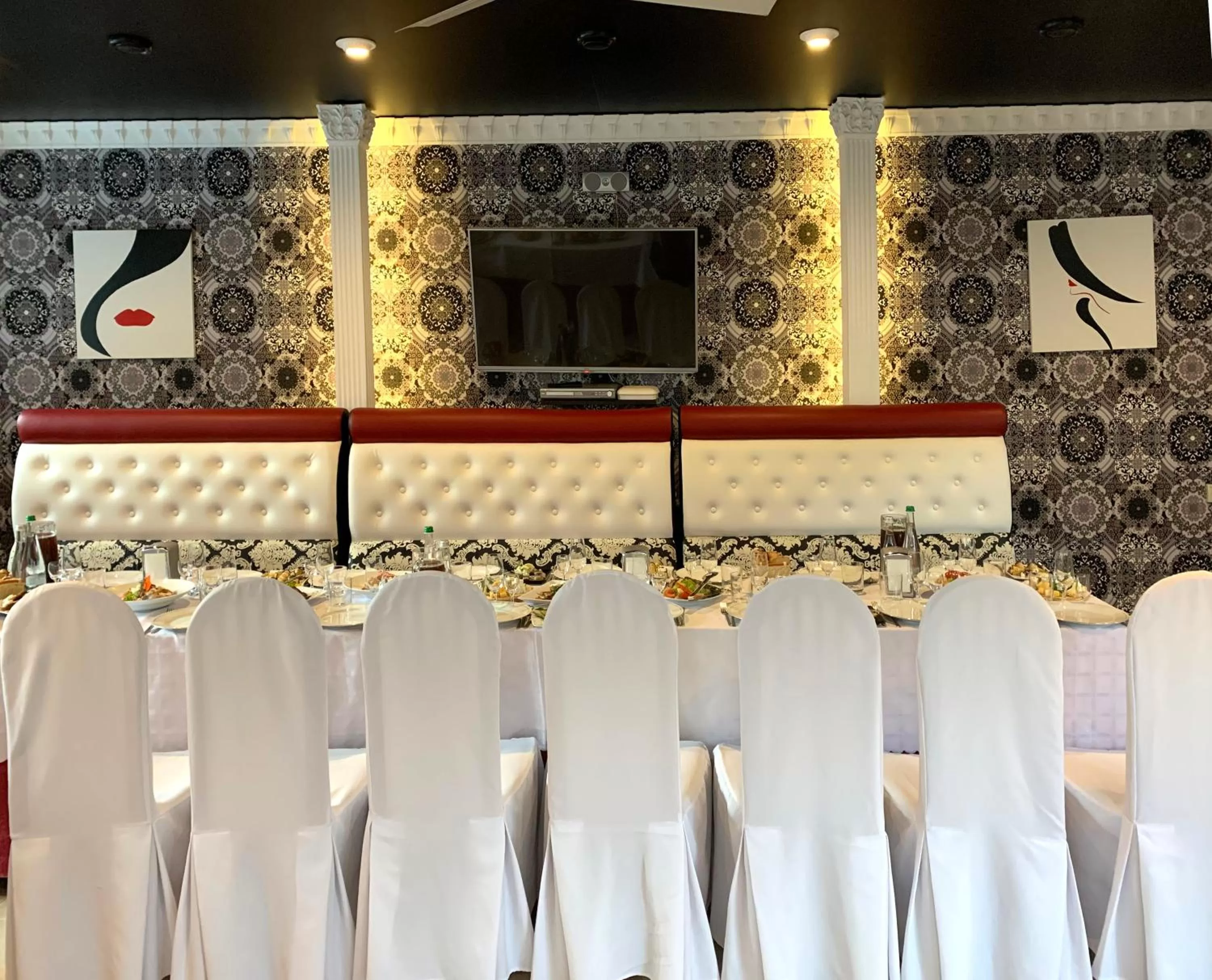 Restaurant/places to eat, Banquet Facilities in Eney Boutique Hotel