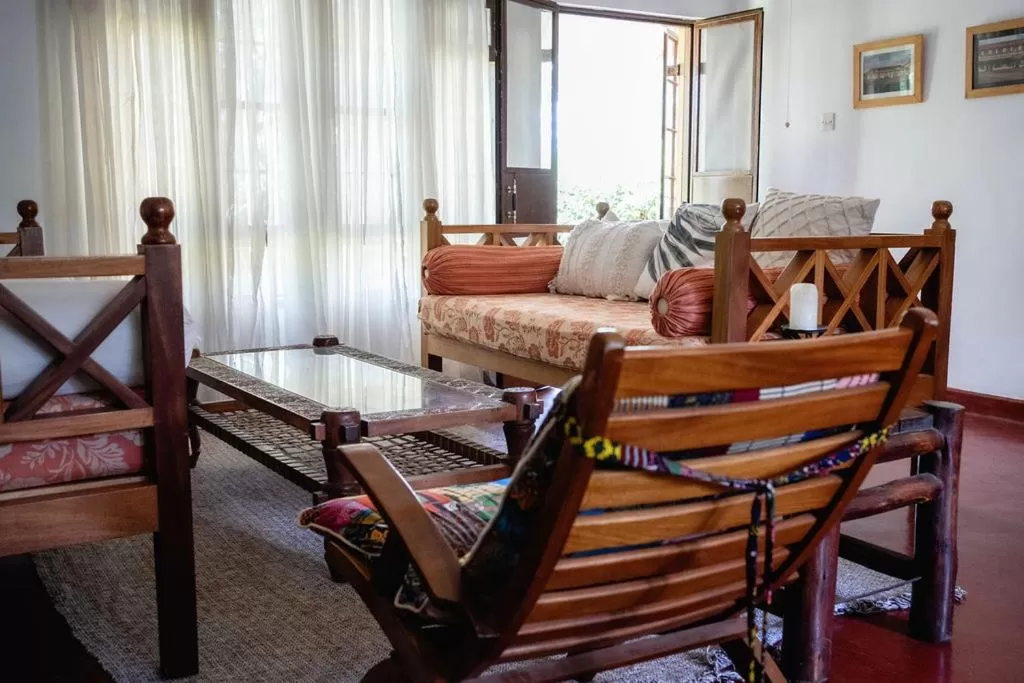 Seating Area in 30 Wilson