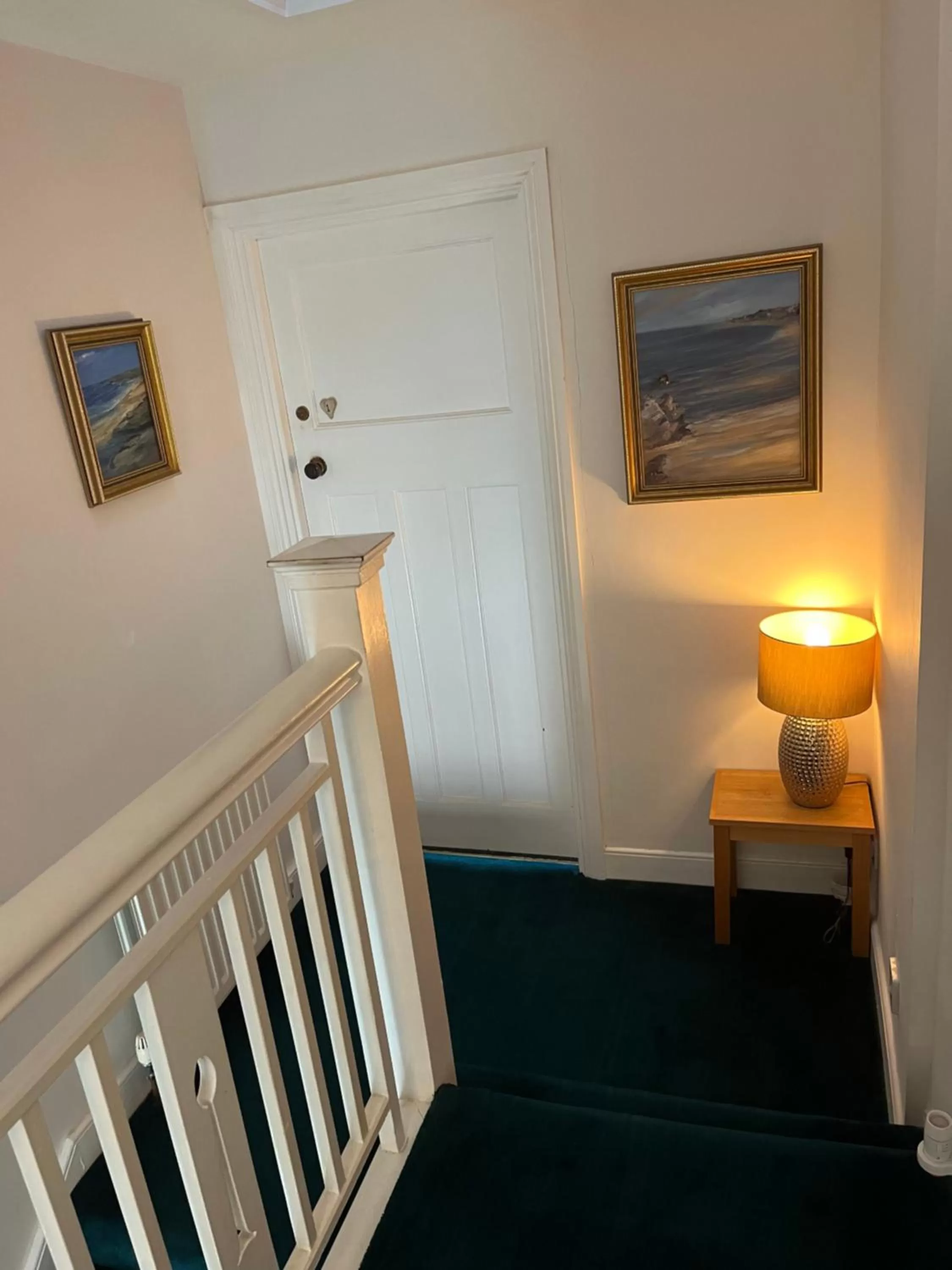 Facade/entrance in Dunelm House