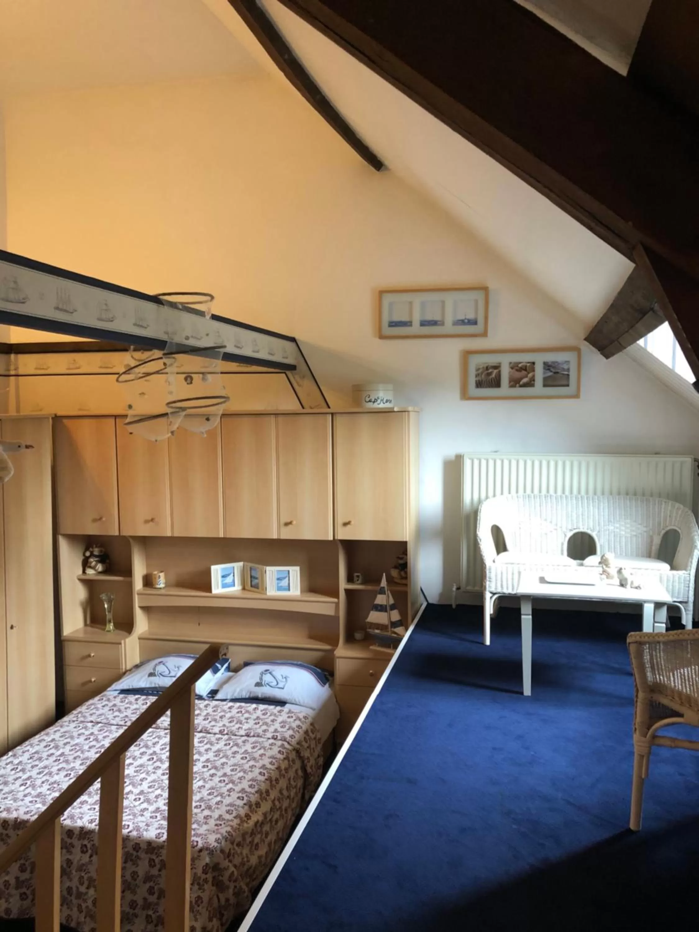 Bed in Château Les Tourelles