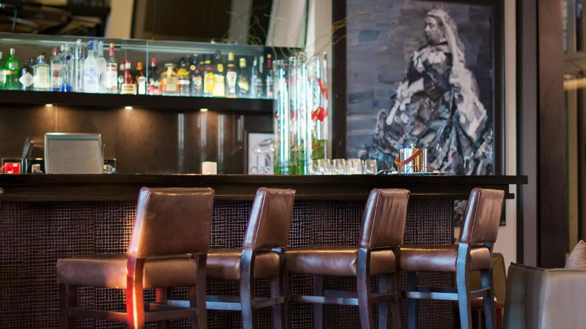 Queen Victoria Hotel by NEWMARK