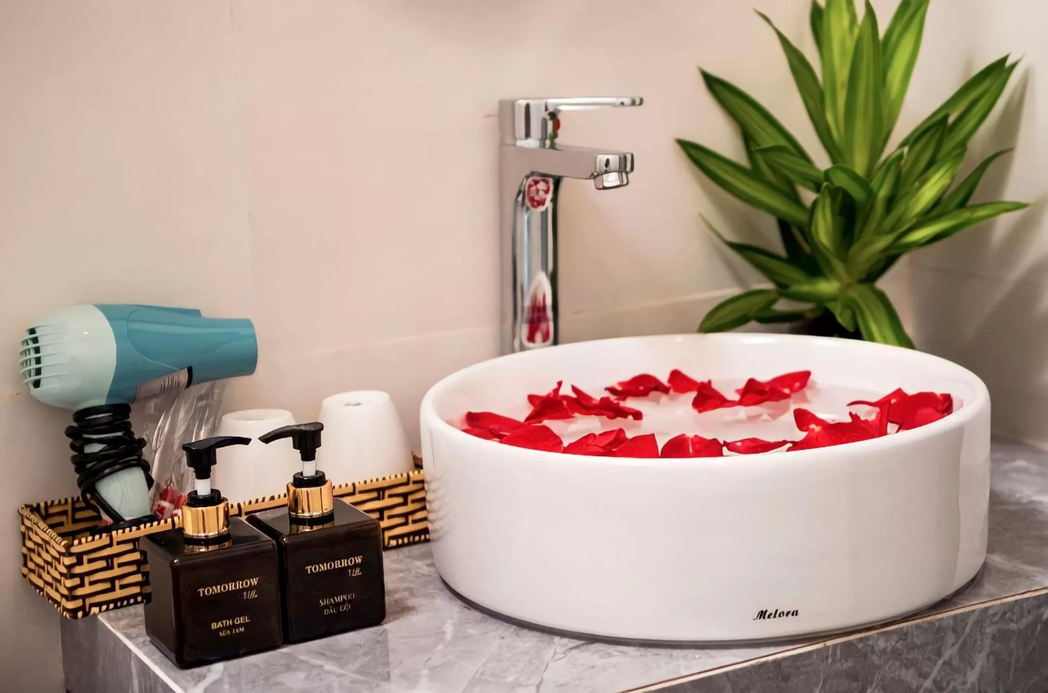 Coffee/tea facilities, Bathroom in Tomorrow Oasis Boutique Villa Hoi An