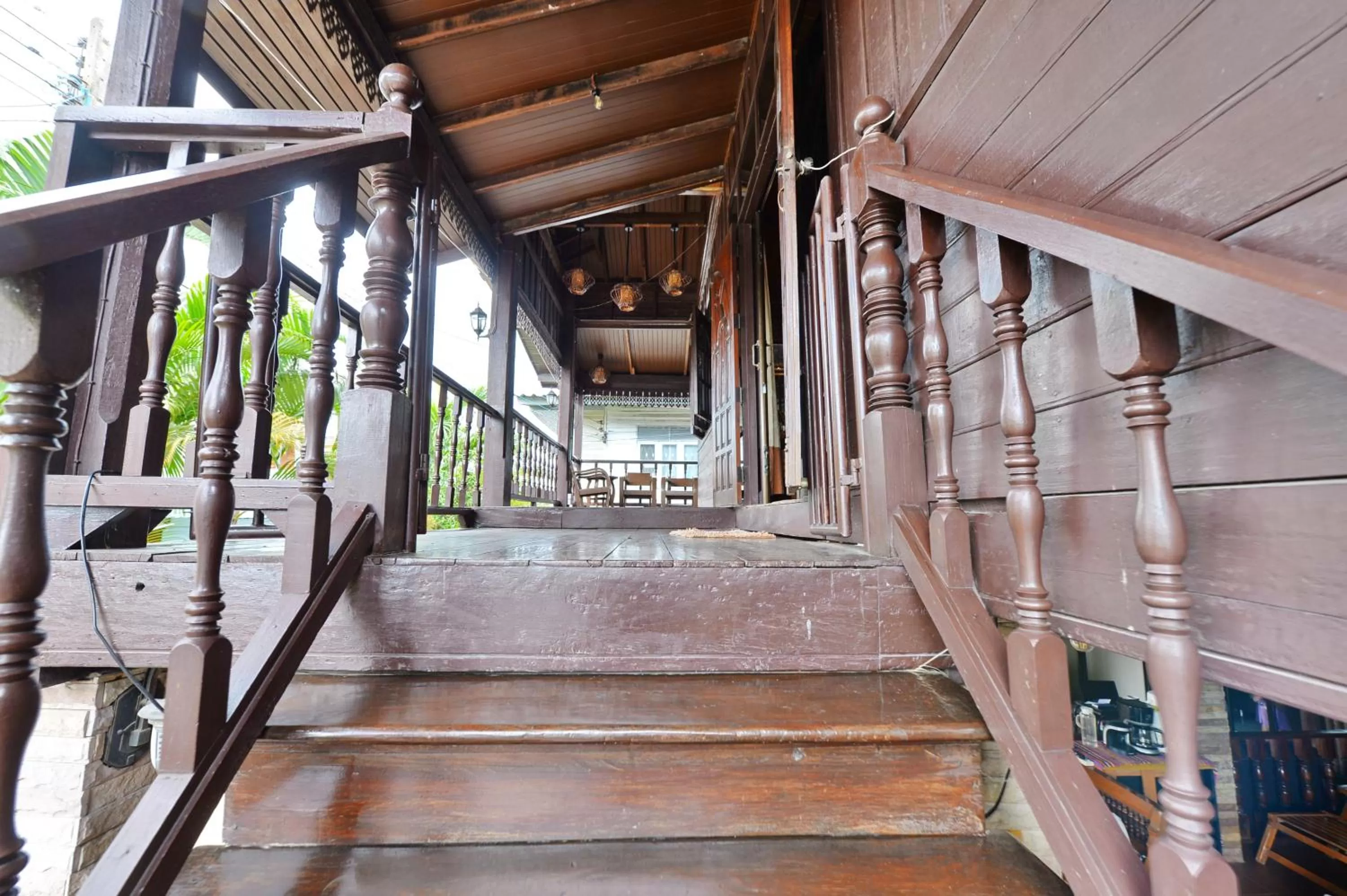 Facade/entrance in Huan Kawin Est.58 Lanna Home & Collection