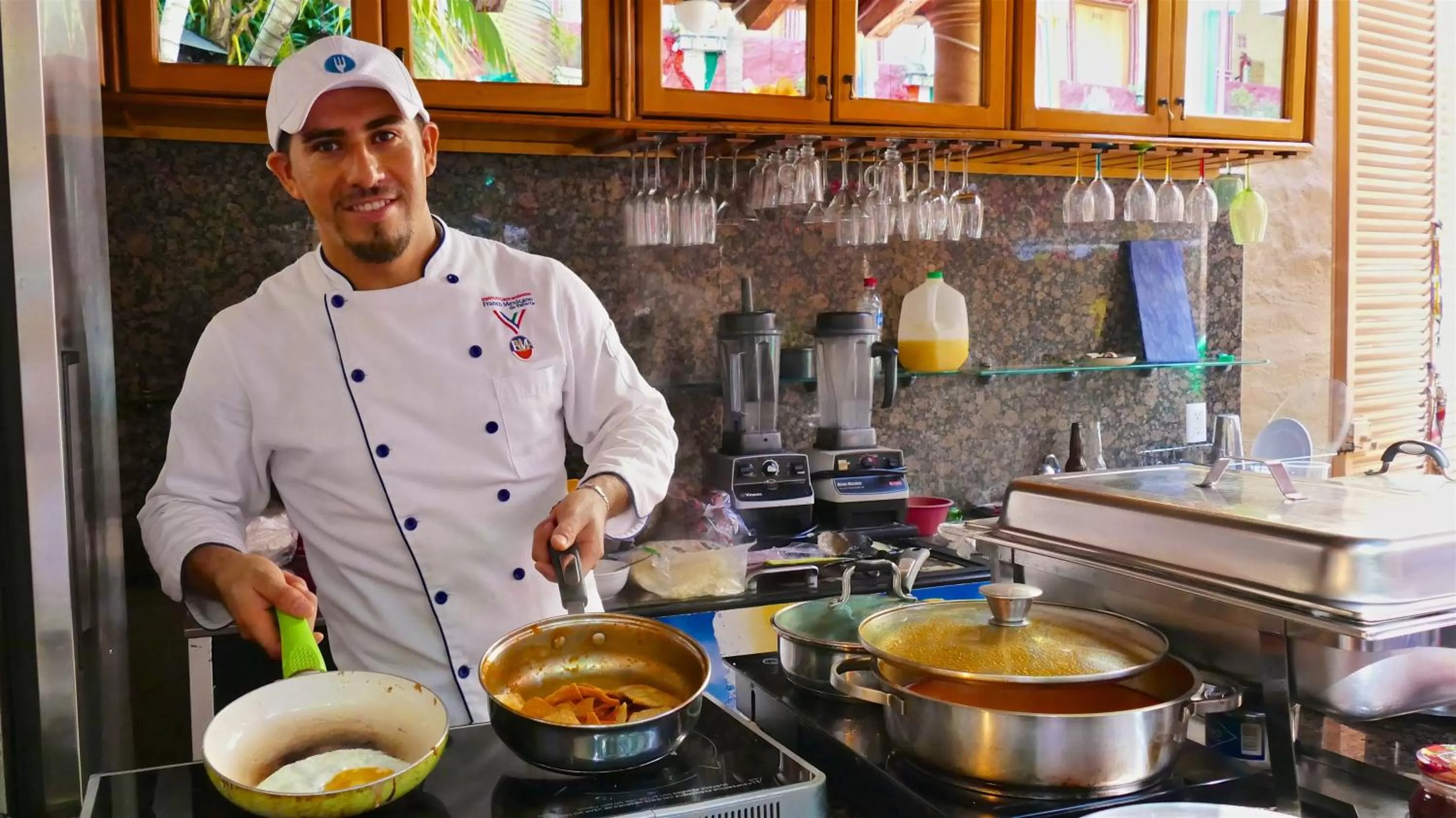 Breakfast, Kitchen/Kitchenette in Hotel Mercurio - Gay Friendly