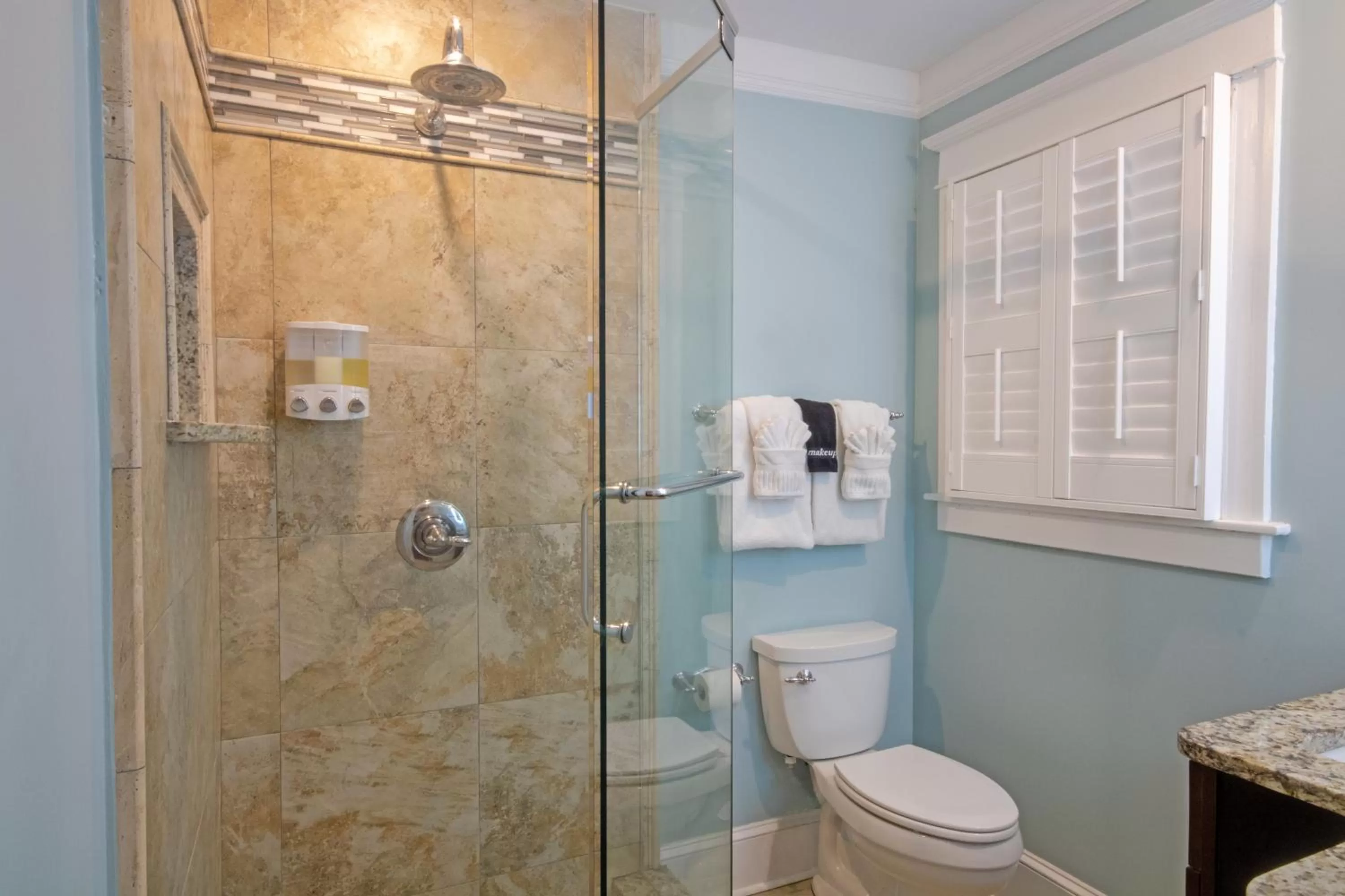 Shower, Bathroom in Hemingway House Bed and Breakfast
