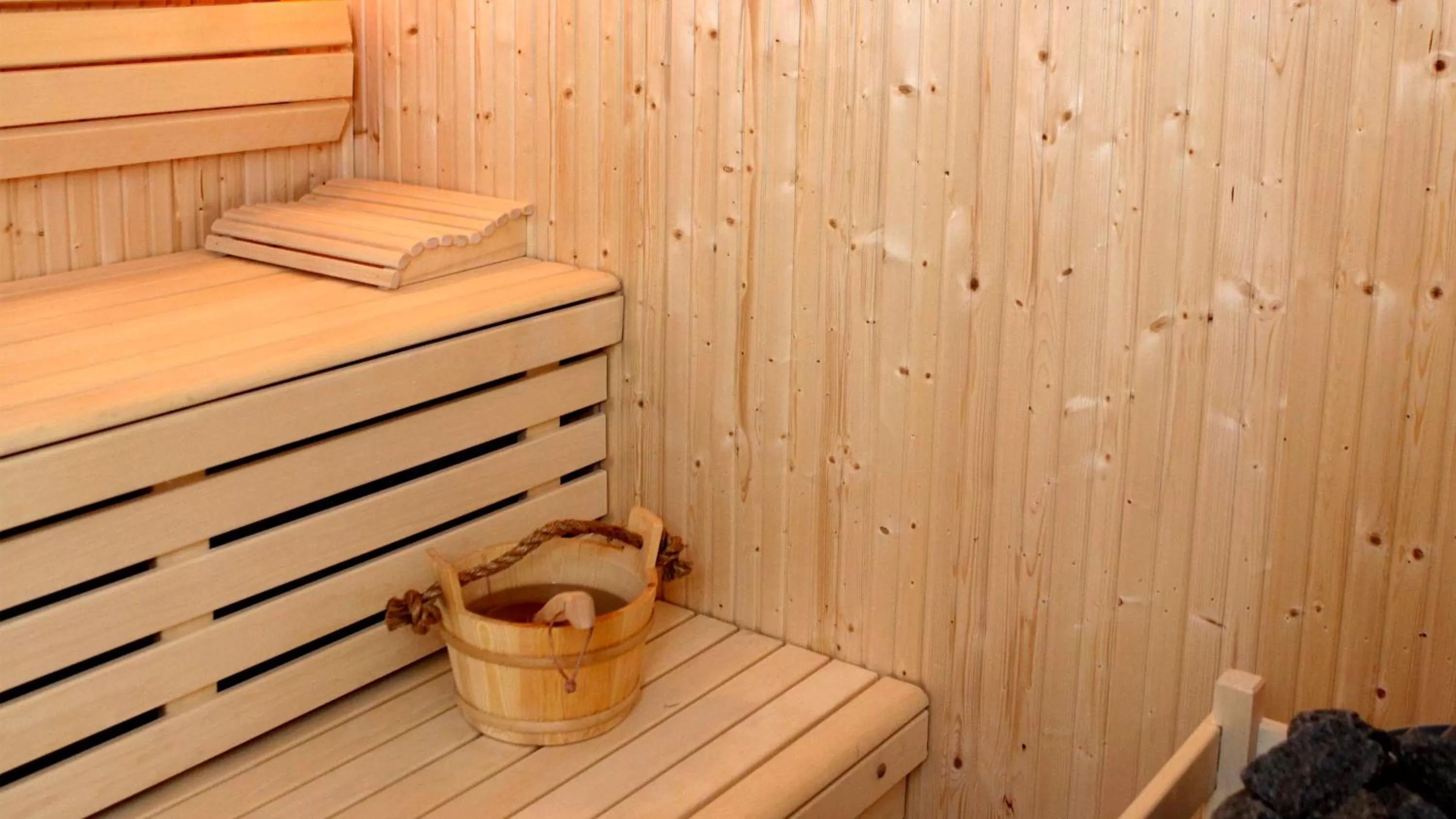 Fitness centre/facilities in Crowne Plaza Dubai Deira by IHG