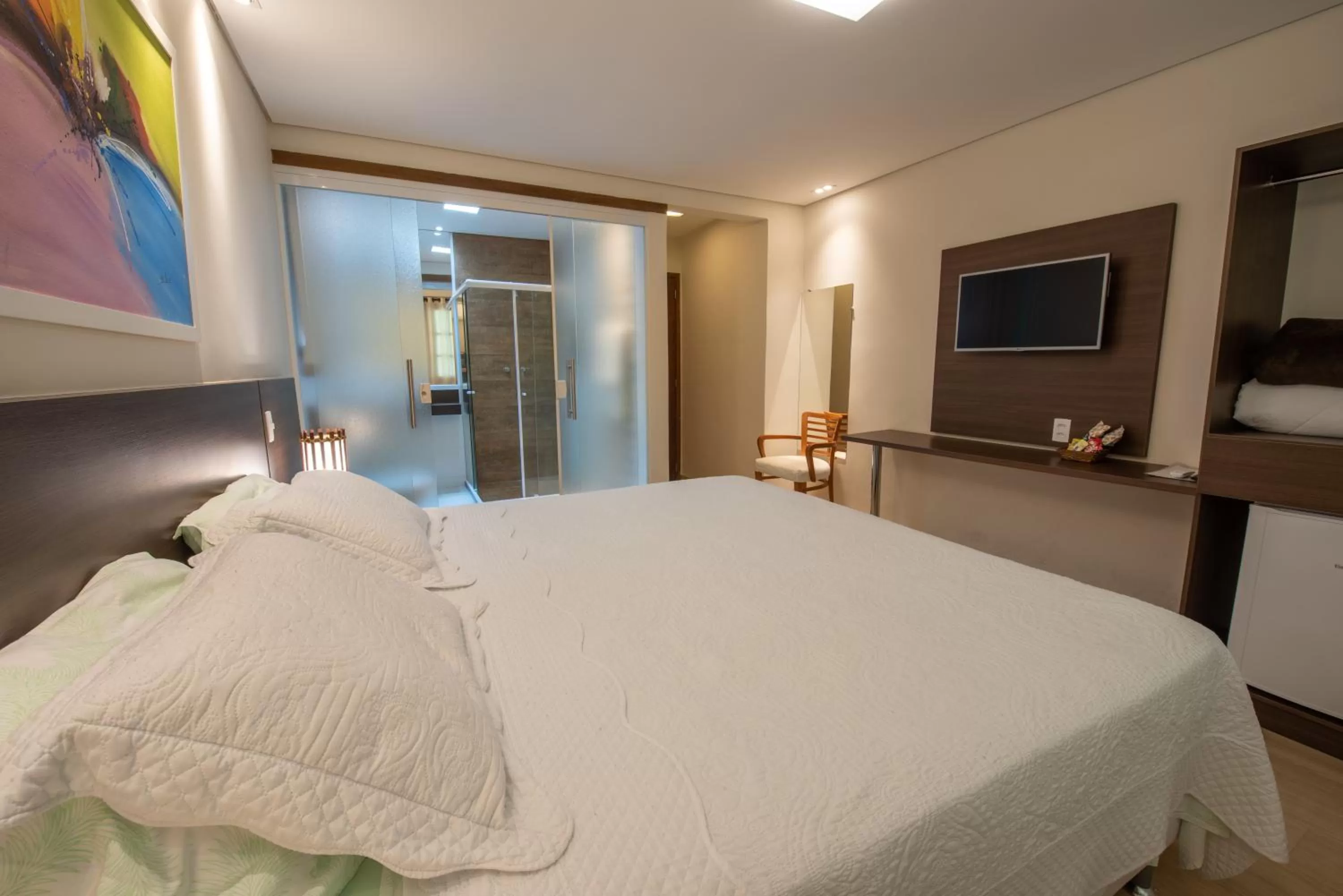 Bed in Hotel Mount Everest