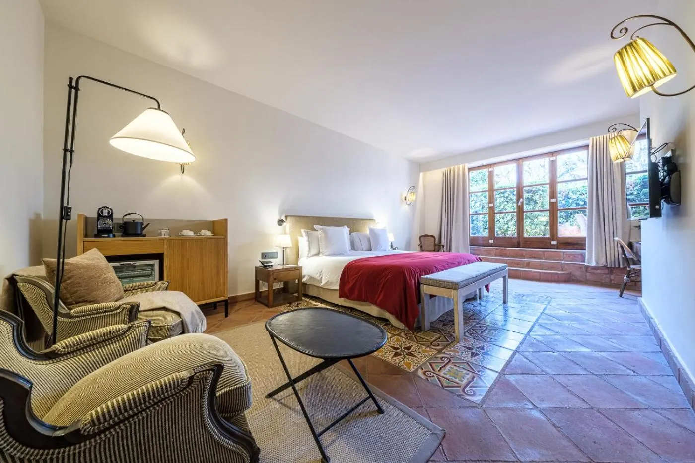 Bed in Hotel Mas La Boella