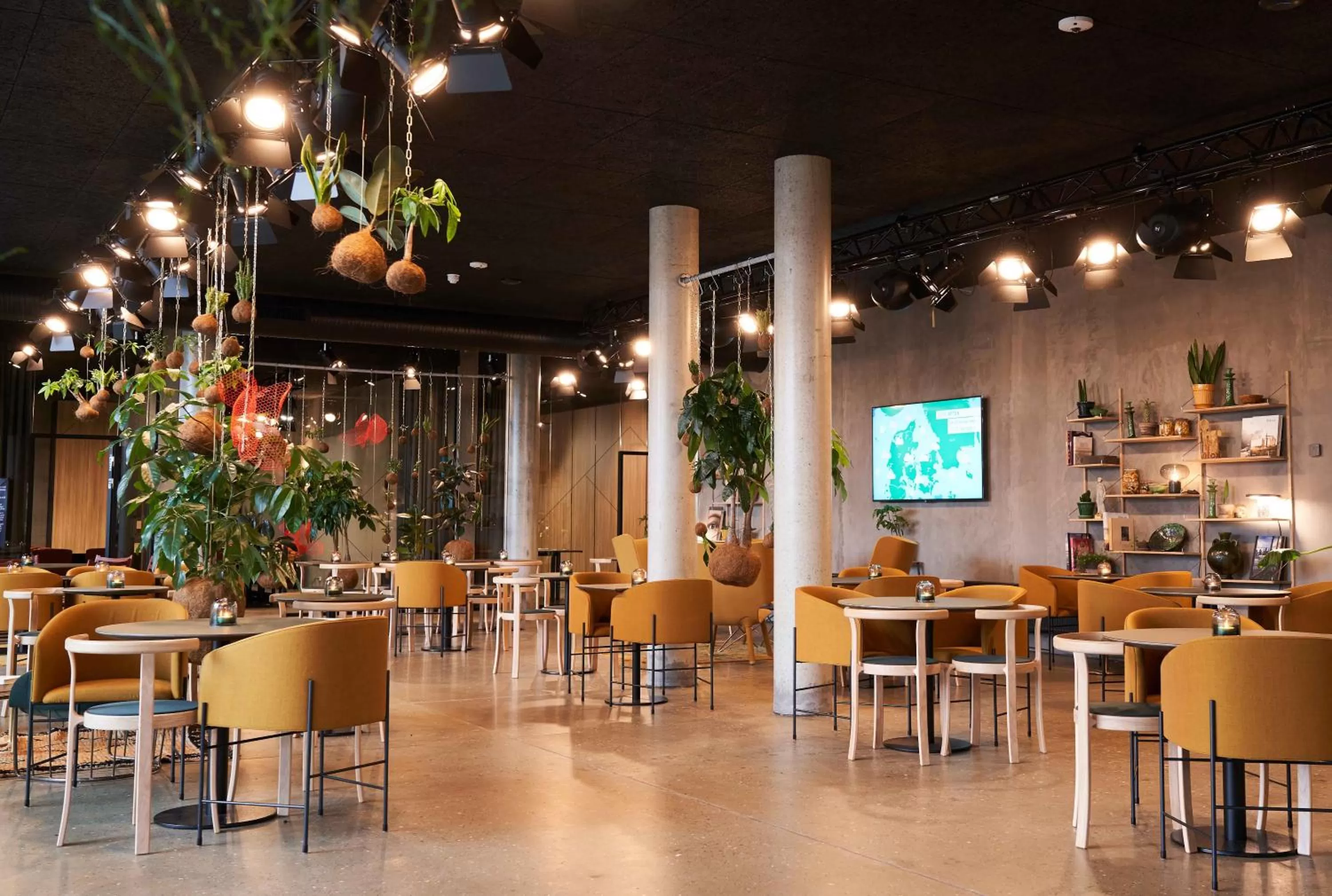 Restaurant/places to eat in Hotel GUESTapart