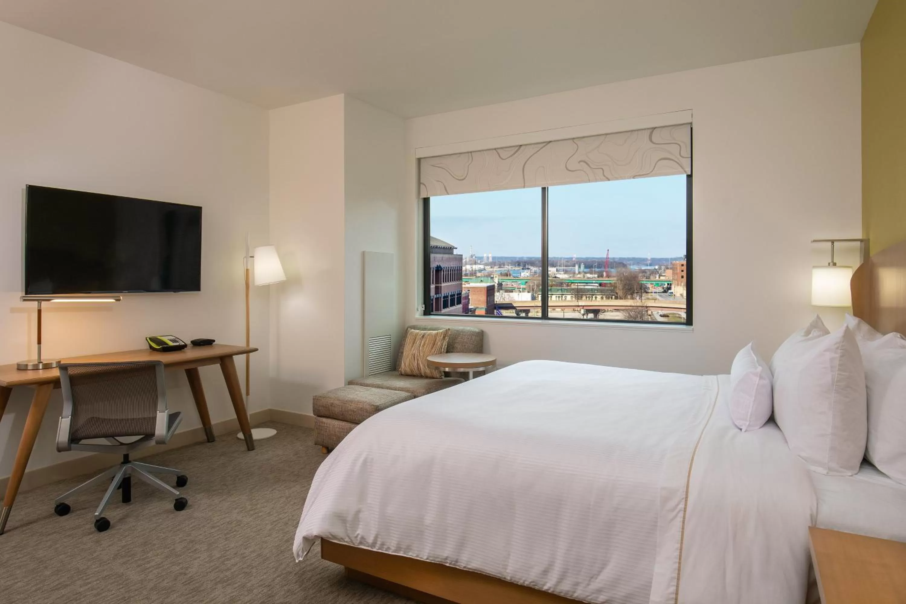 Standard King, Guest room, 1 King in Element Moline