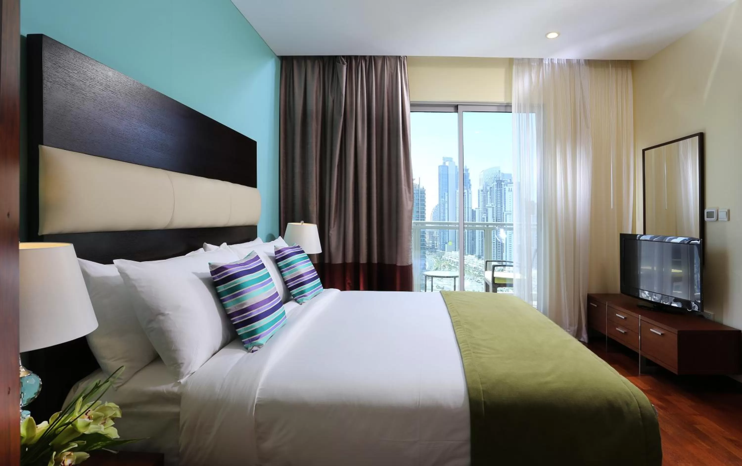 Bedroom, Bed in Ramada by Wyndham Downtown Dubai