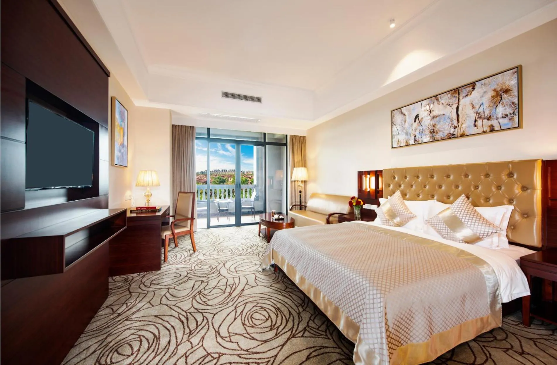 Bed in Wyndham Garden Haikou South