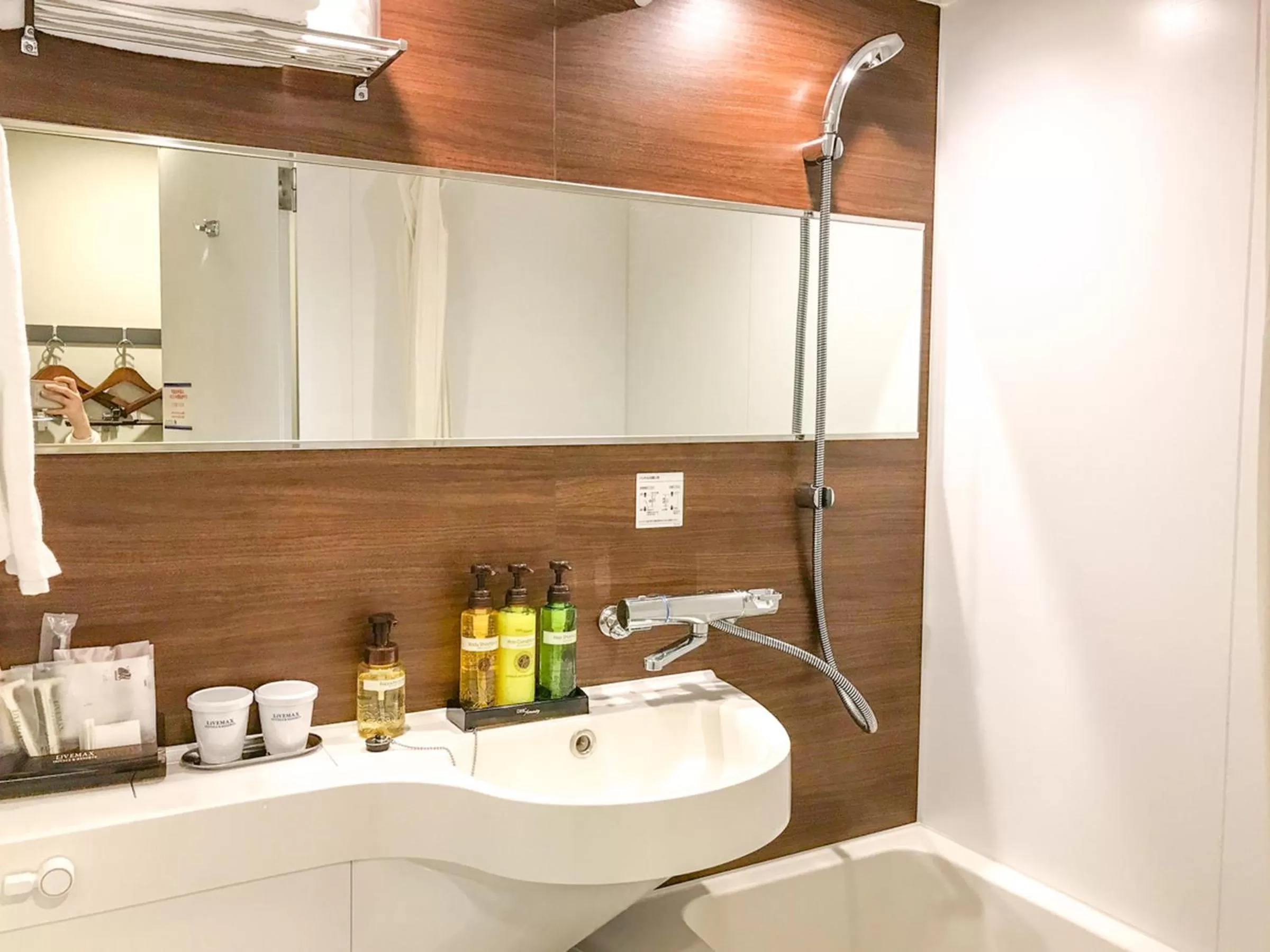 Shower in Hotel Livemax Toyama