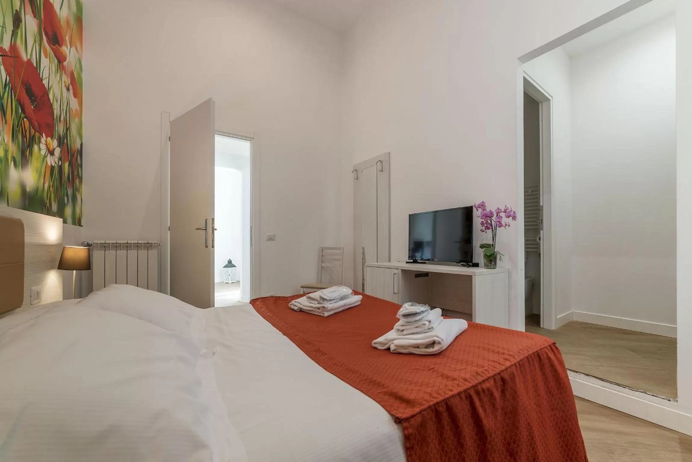 Bedroom, Bed in Hotel Mimosa Pantheon