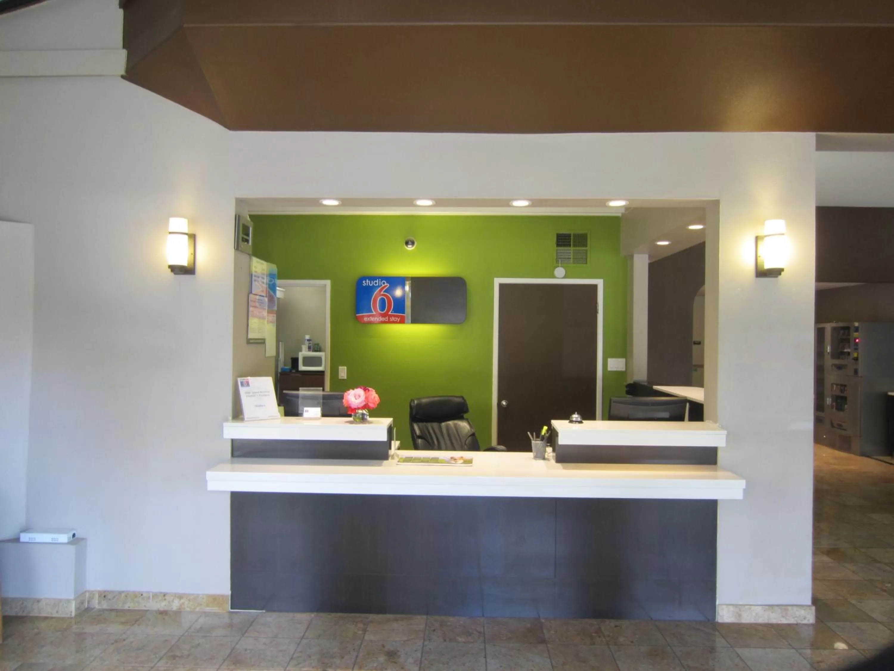 Lobby or reception in Studio 6-Concord, CA