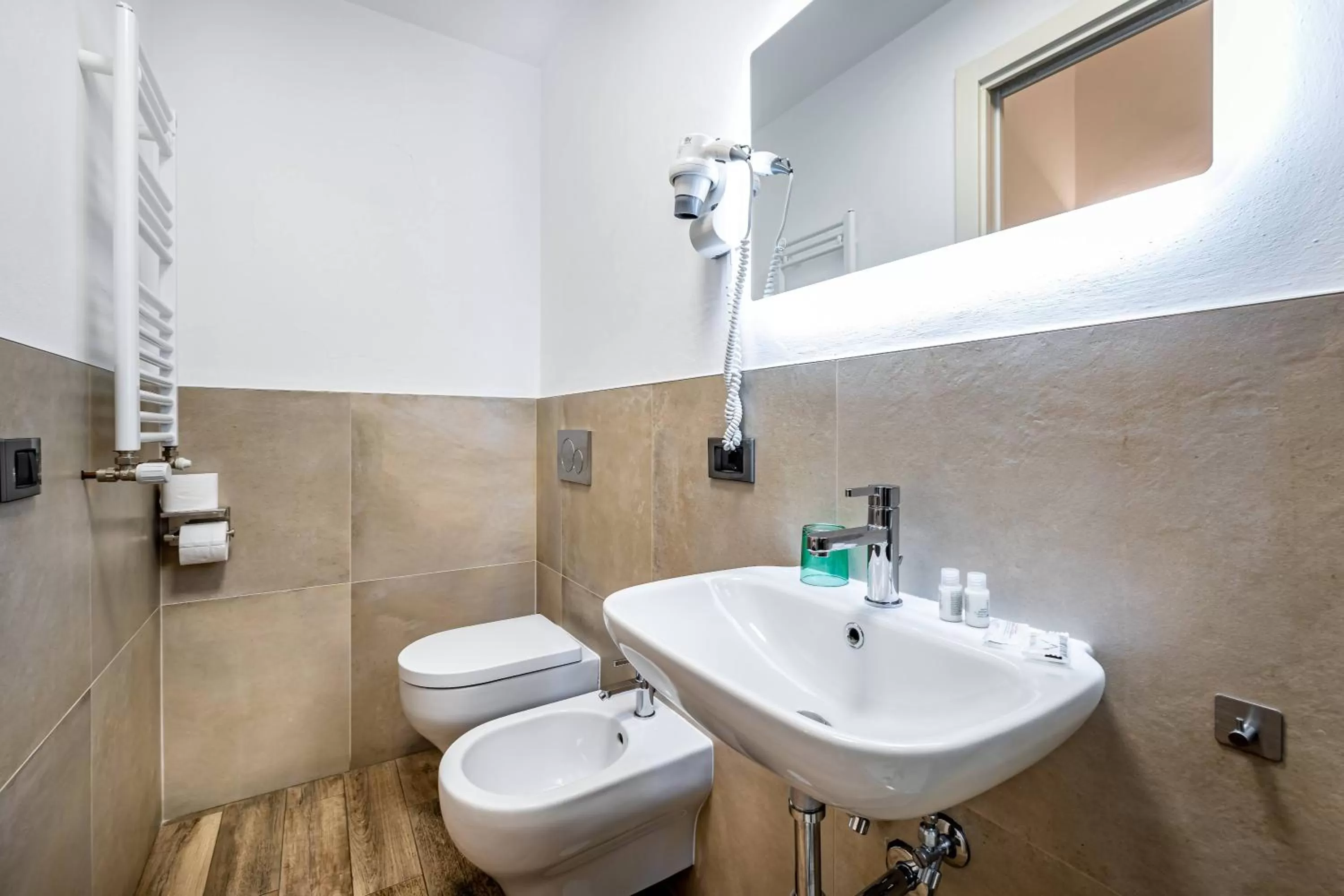 Shower in B&B Lorenzo de' Medici