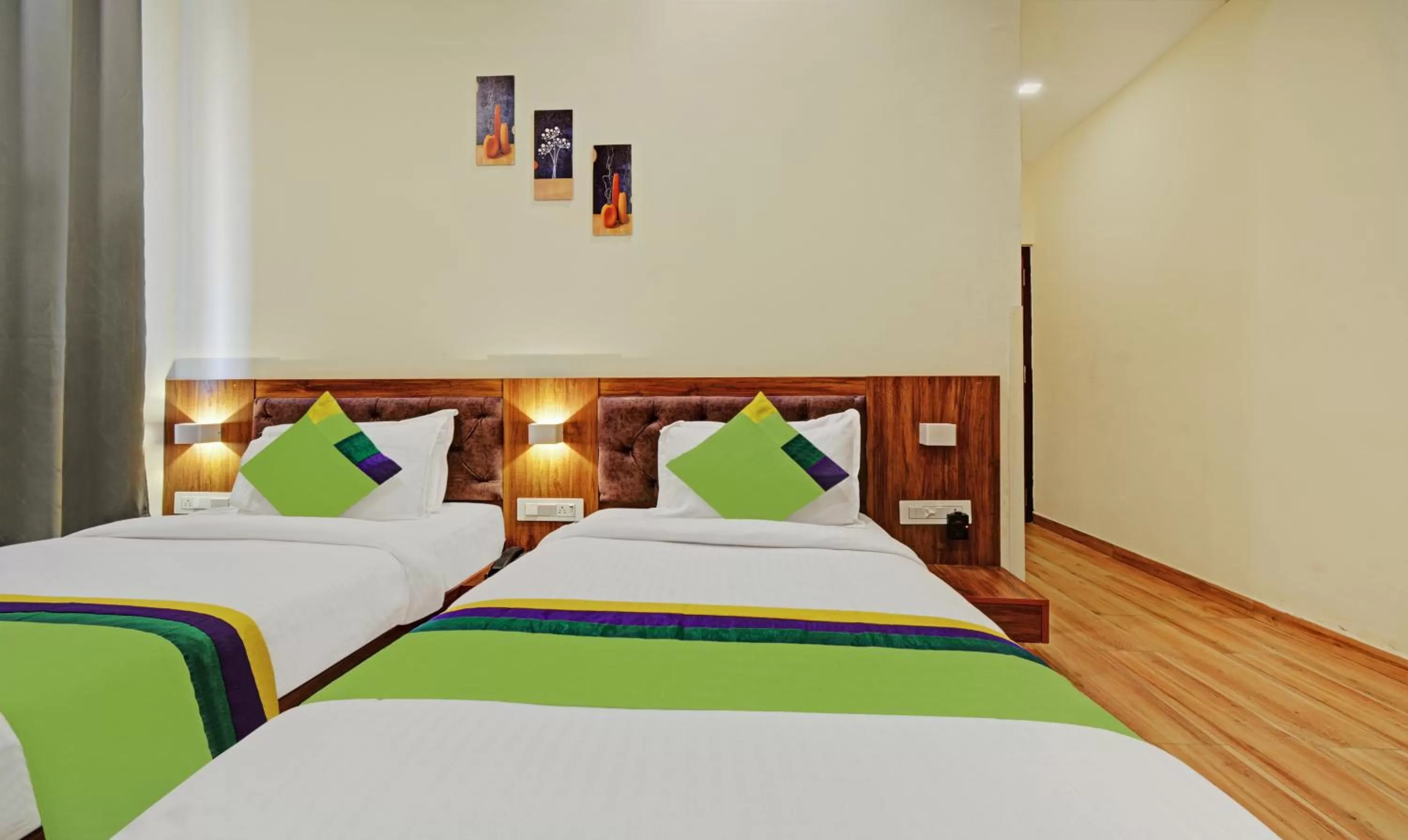 Photo of the whole room, Bed in Tripli Hotels Le Shelton