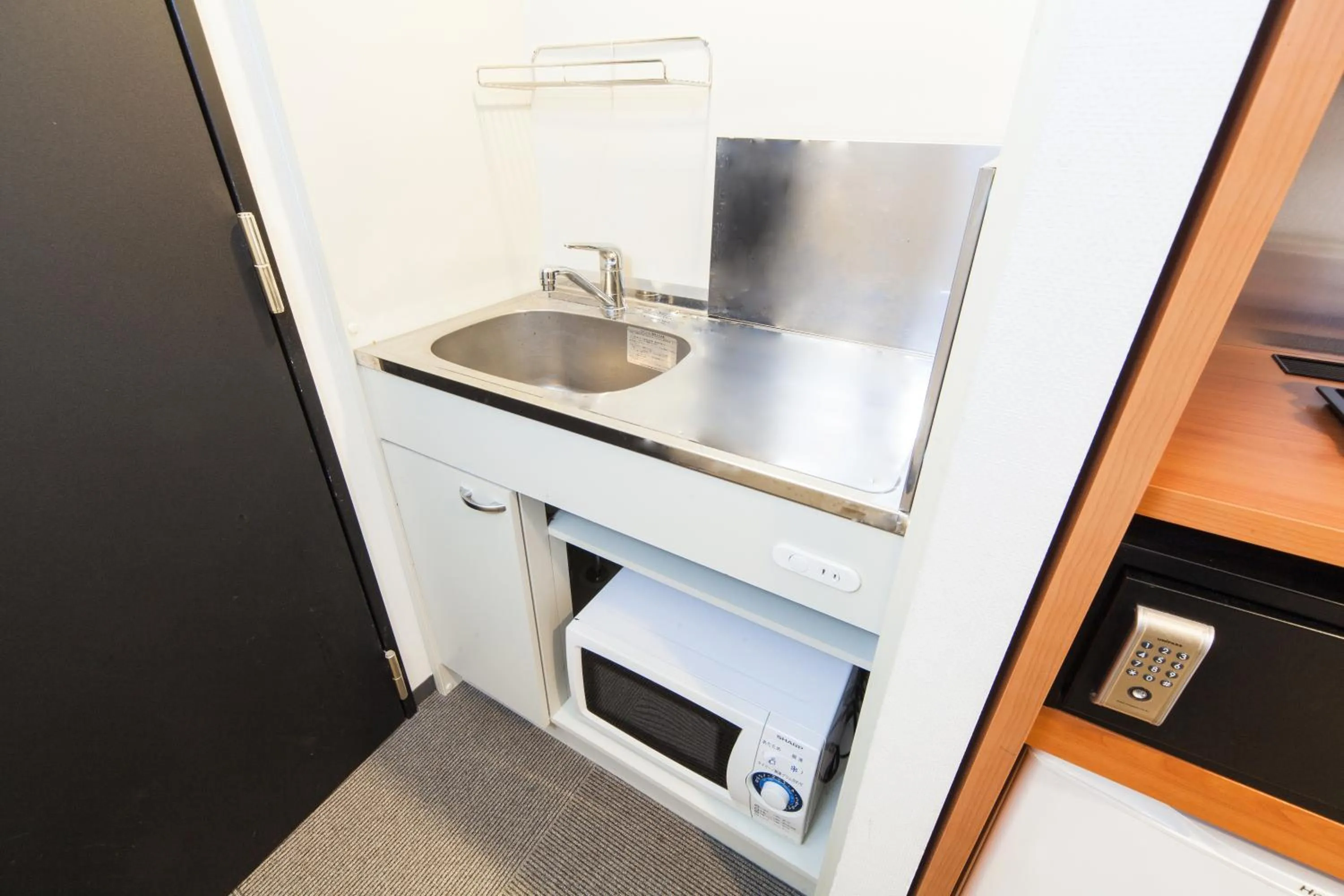 Photo of the whole room in HOTEL MYSTAYS Sakaisuji Honmachi