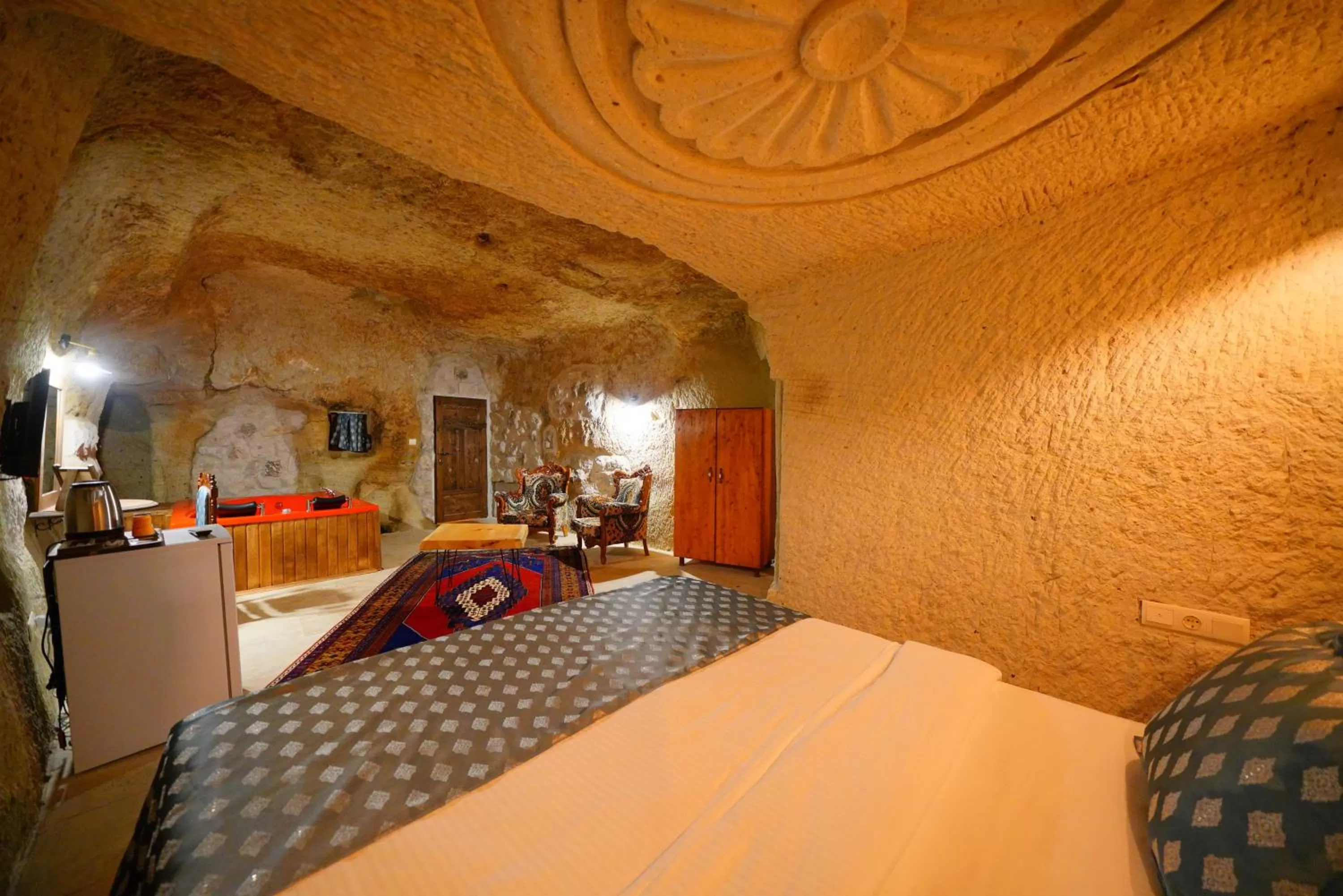 Bedroom, Bed in Cappadocia Nar Cave House & Swimming Pool