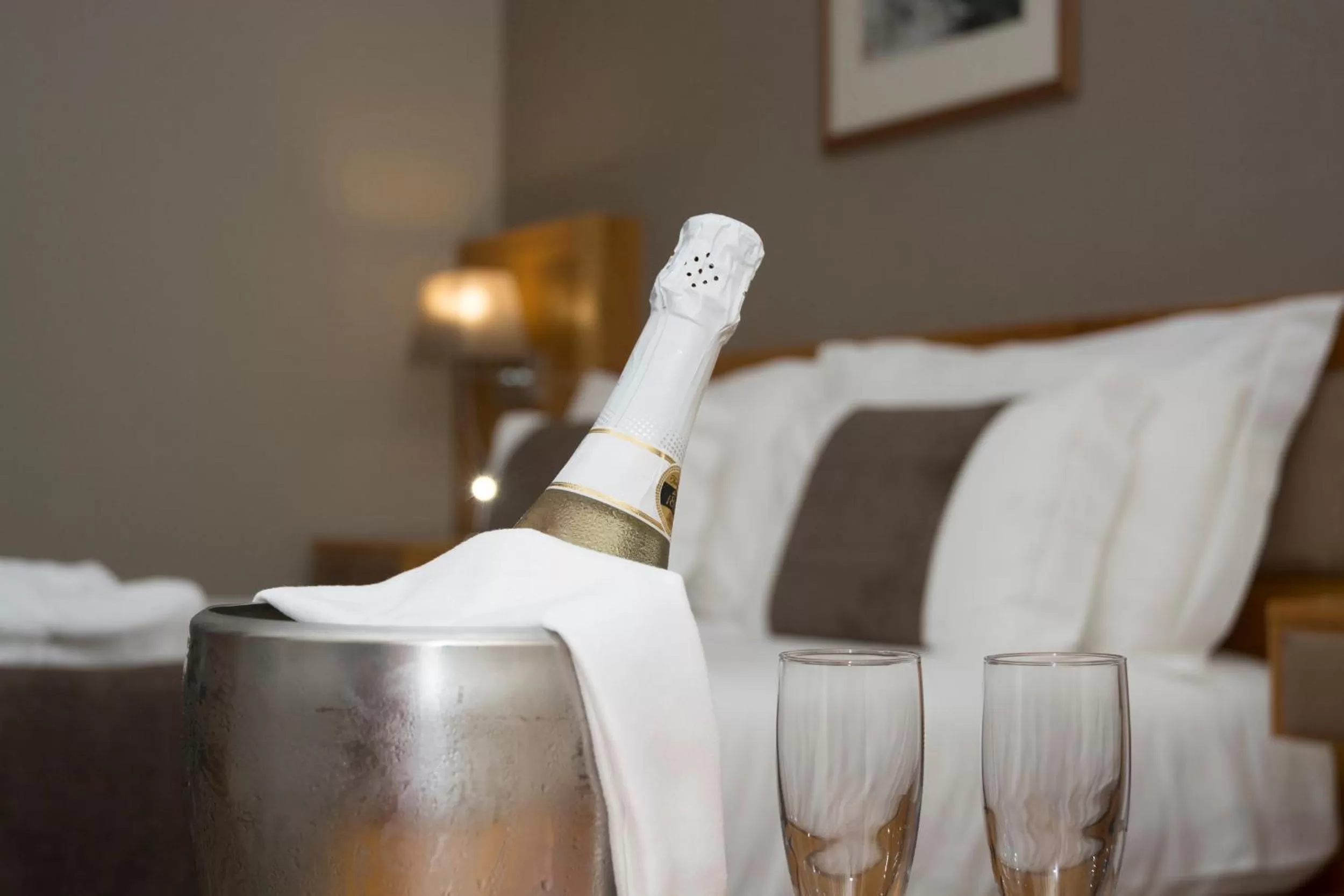 Decorative detail, Bed in Hotel Rainha D. Amélia, Arts & Leisure