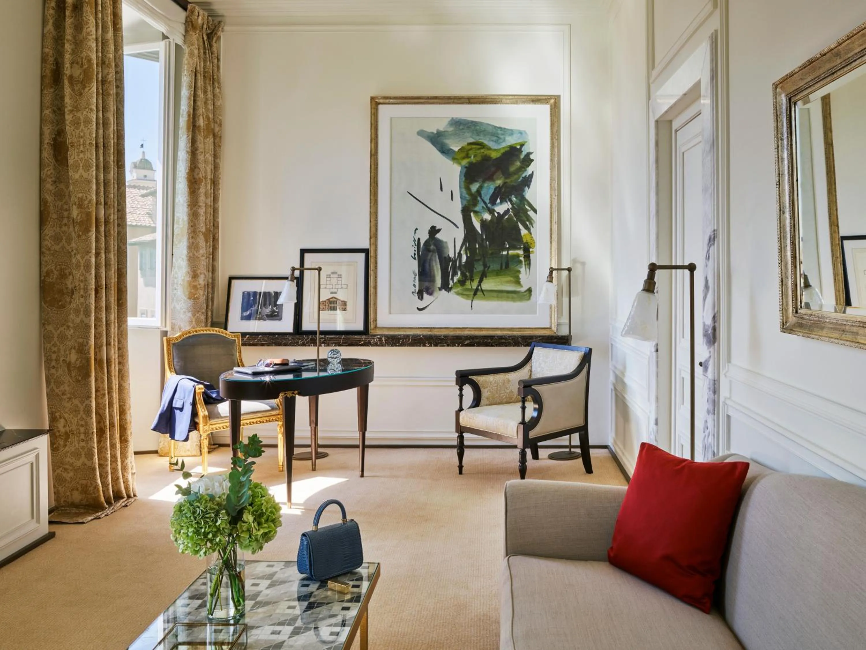 Living room in Hotel Eden - Dorchester Collection