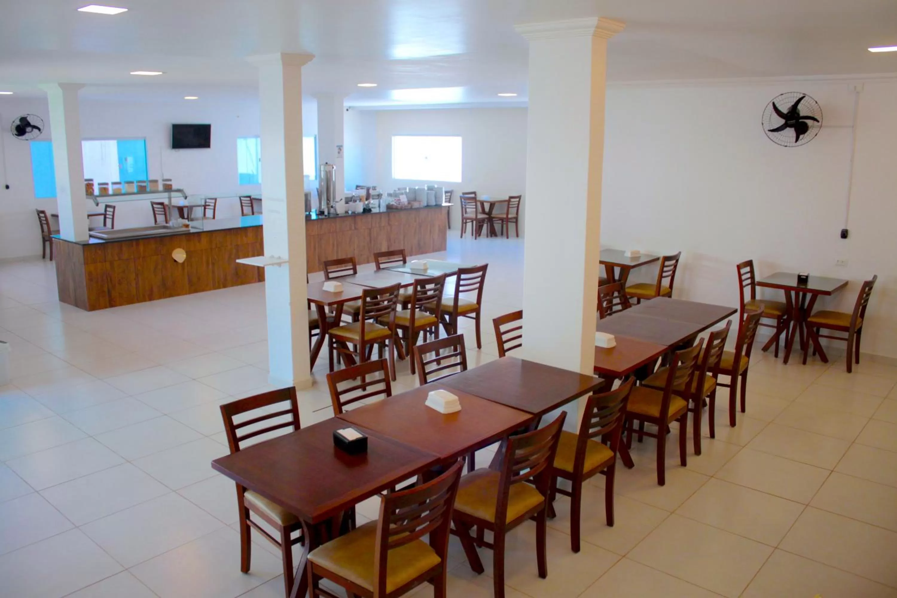 Restaurant/Places to Eat in Pousada Concha Dourada