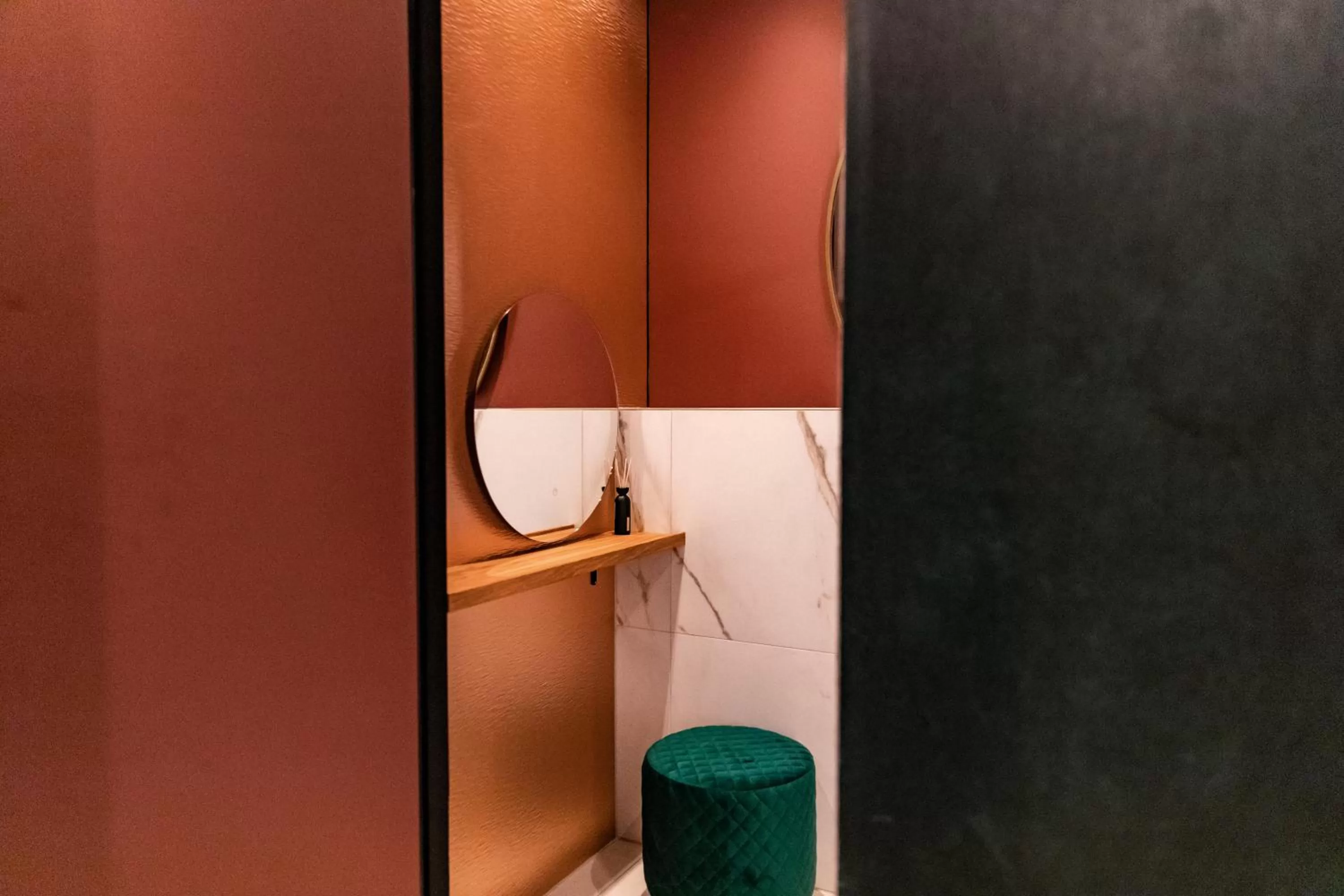 Toilet in Ambassador City Centre Hotel