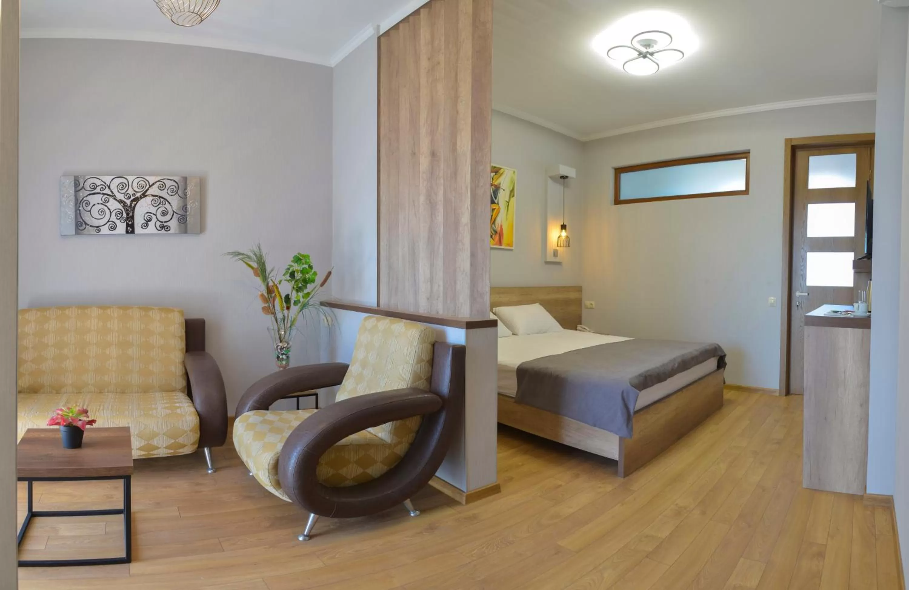 Photo of the whole room, Bed in Hotel Livin