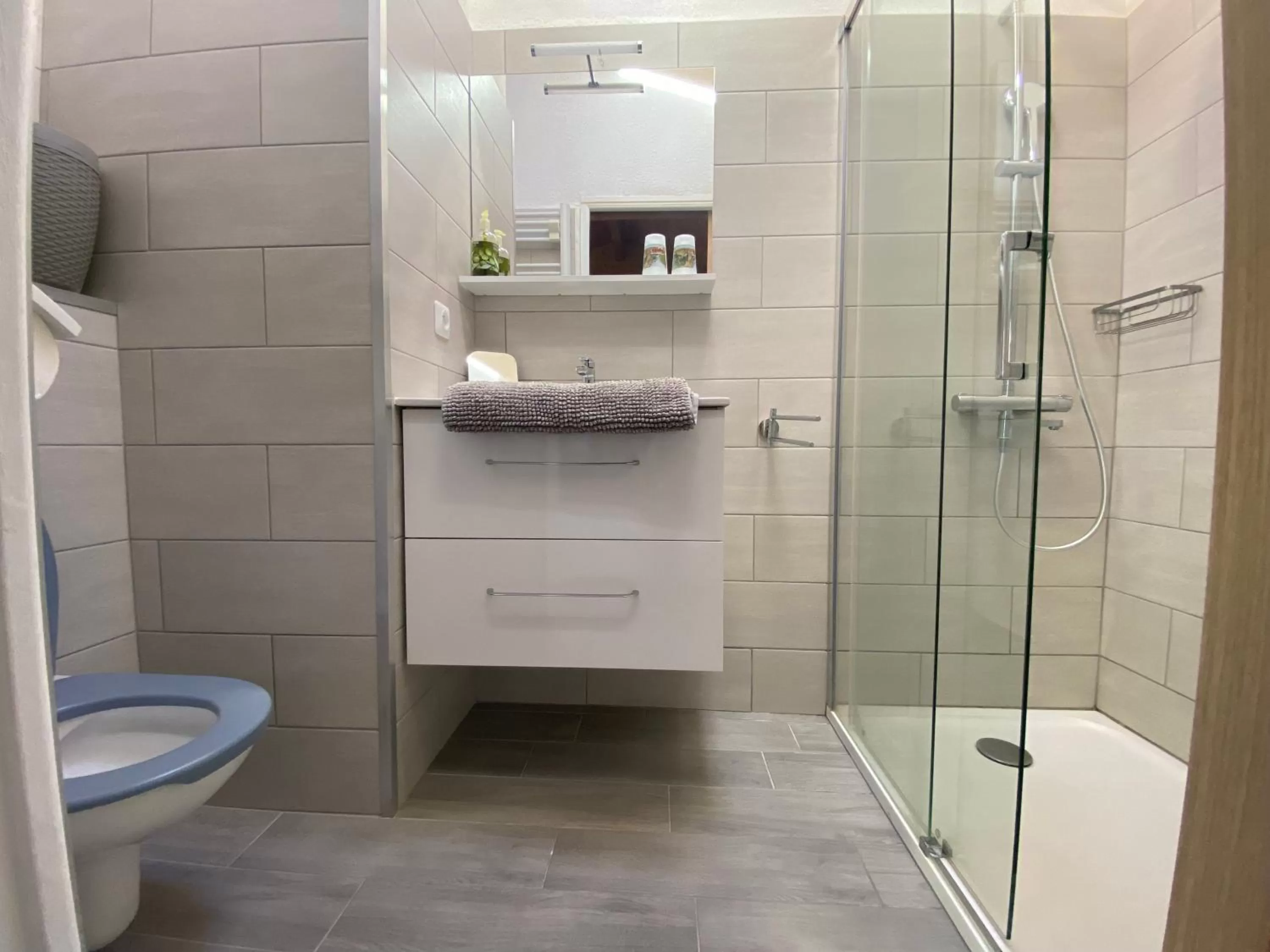 Two-Bedroom House in VILLA HERBERT Chambres d'hôtes Gîte Soirée étape