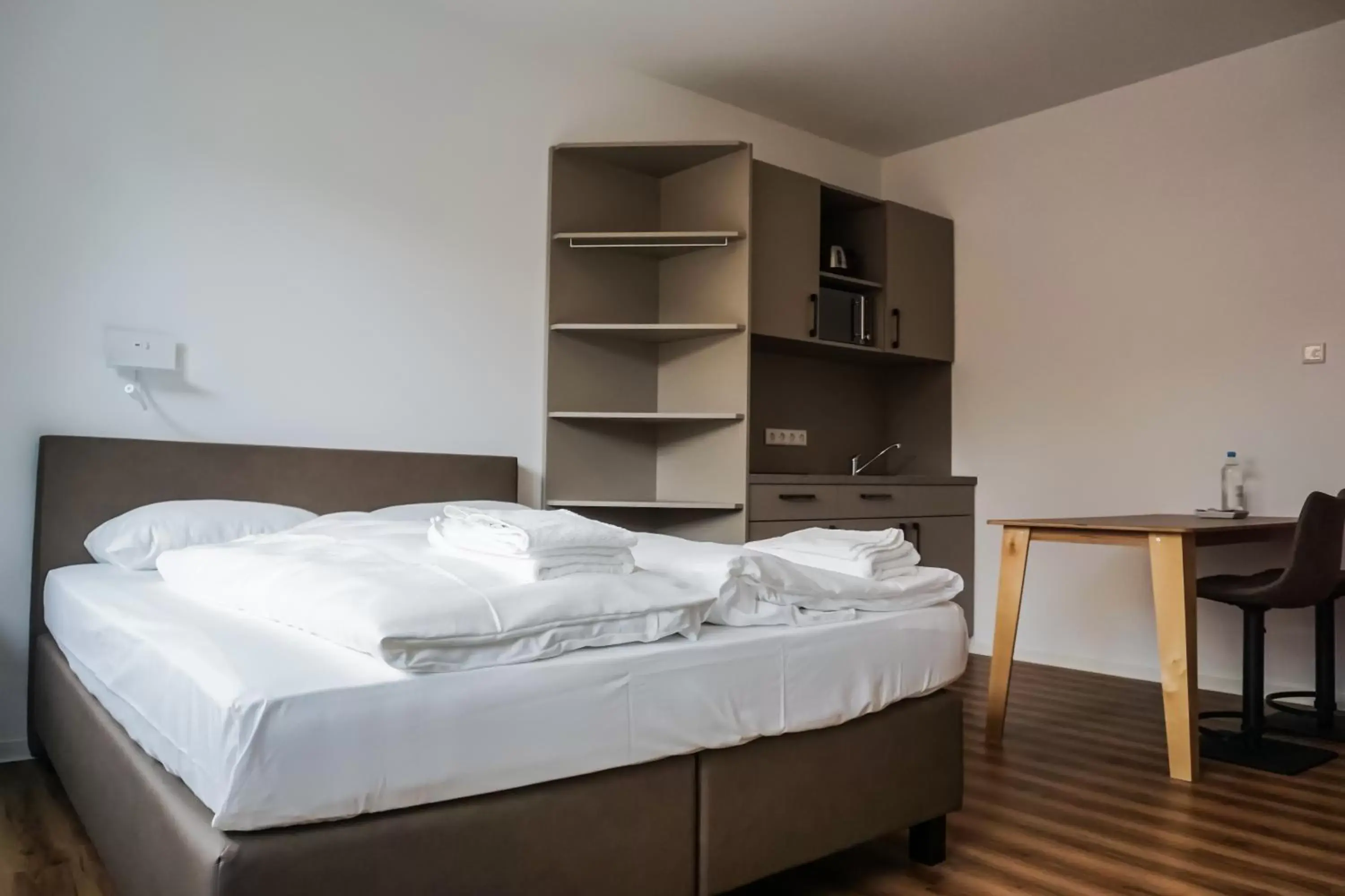 Double Room - Disability Access in nicetostay Double Room - Disability Access in nicetostay