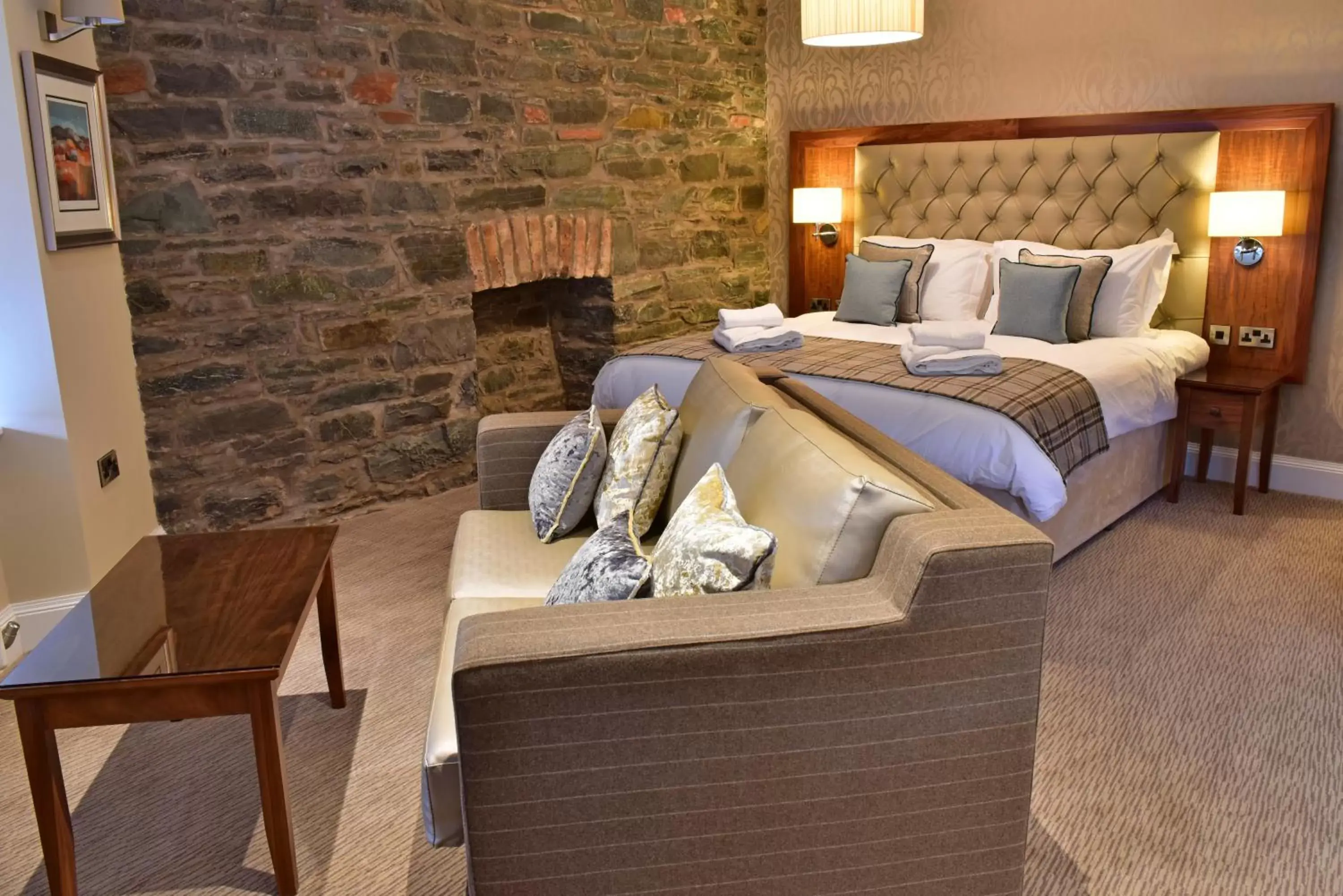 Junior Suite in The Townhouse Aberfeldy - Rooms & Breakfast Junior Suite in The Townhouse Aberfeldy - Rooms & Breakfast