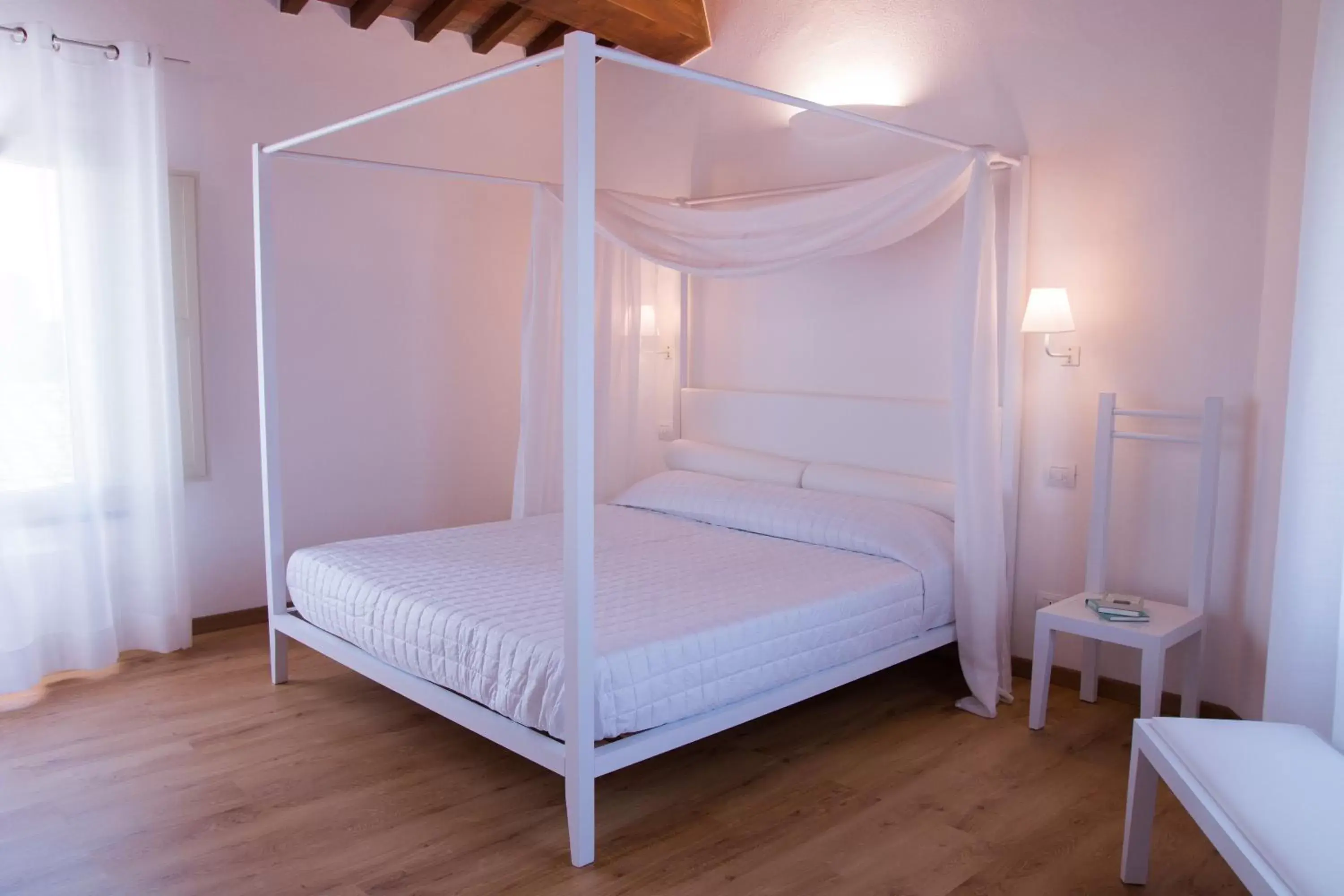 Quadruple Room with Private Bathroom in B&B SILVIA Quadruple Room with Private Bathroom in B&B SILVIA