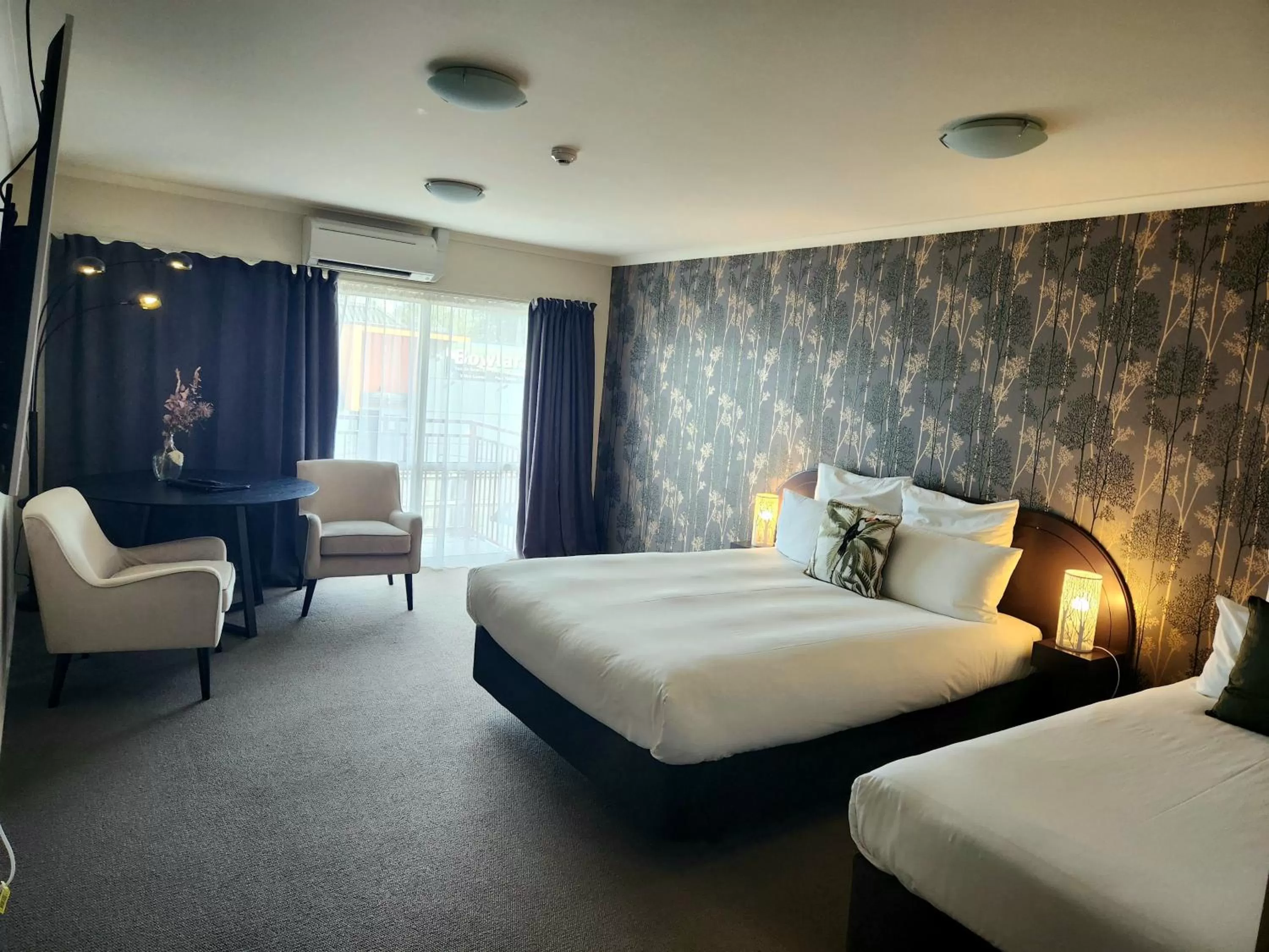 Bedroom, Bed in B-Ks Premier Motel Palmerston North