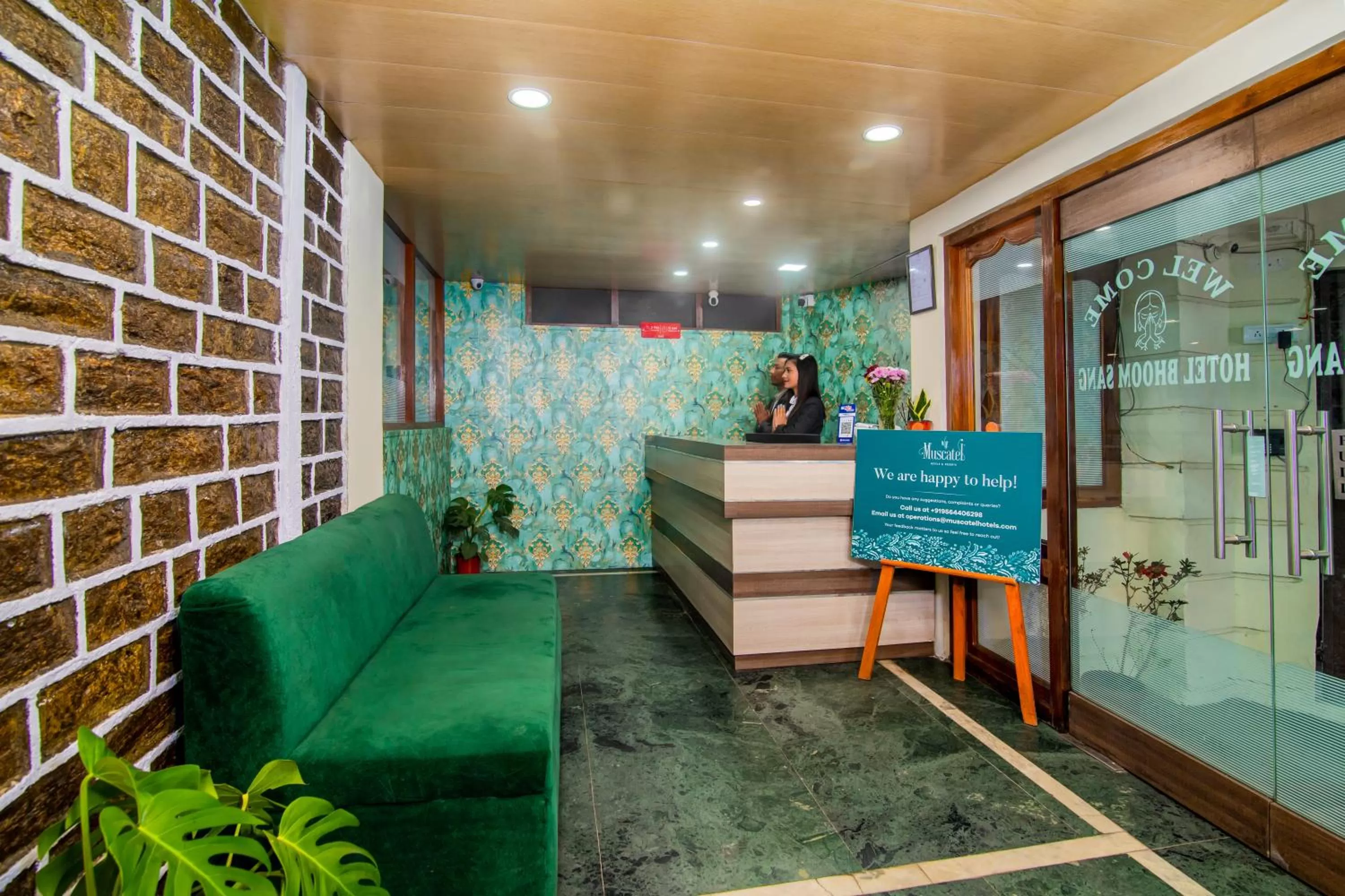 Lobby or reception in Muscatel BhumSang - 200 Mts from Mall Road