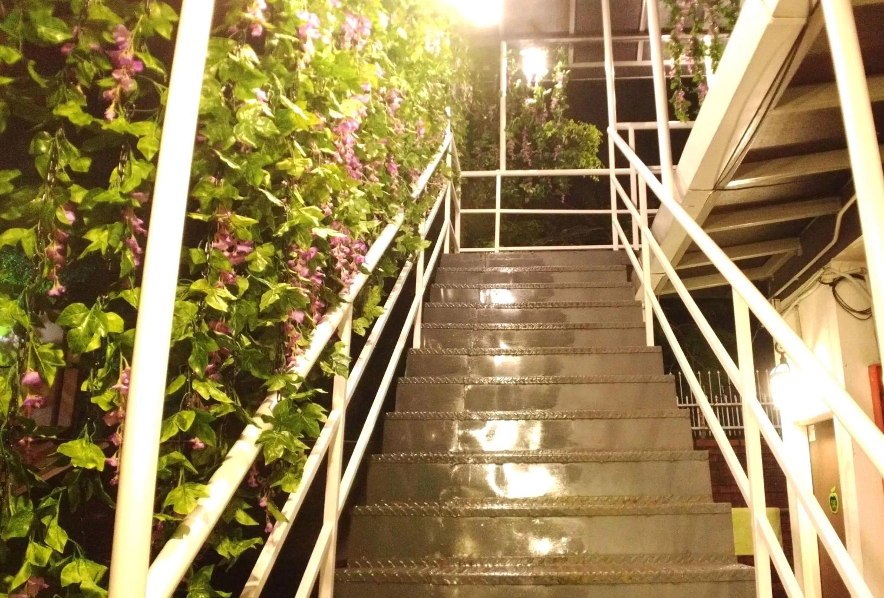 Other in Apple 1 Hotel Gurney