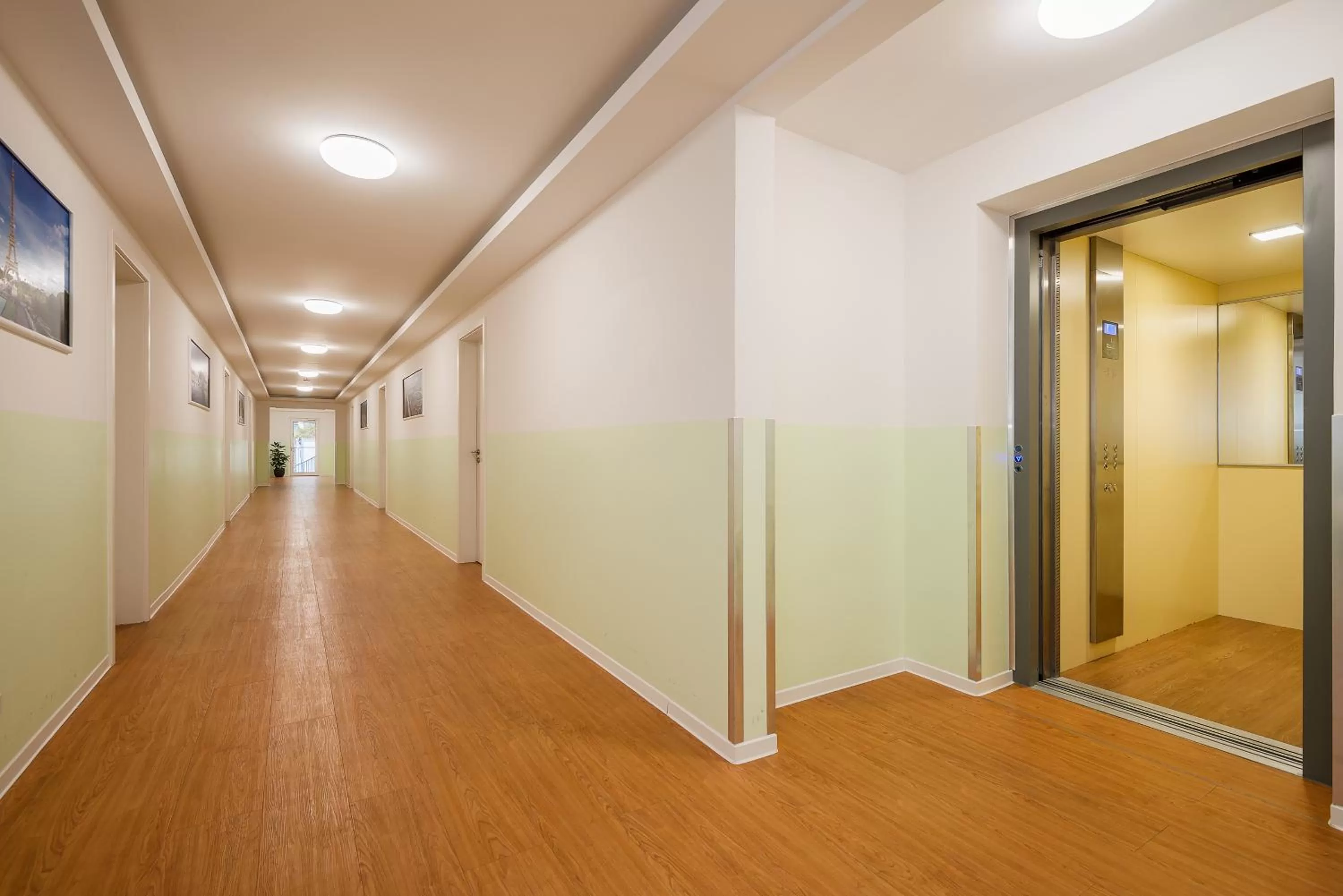 elevator in Hotel City Green Berlin