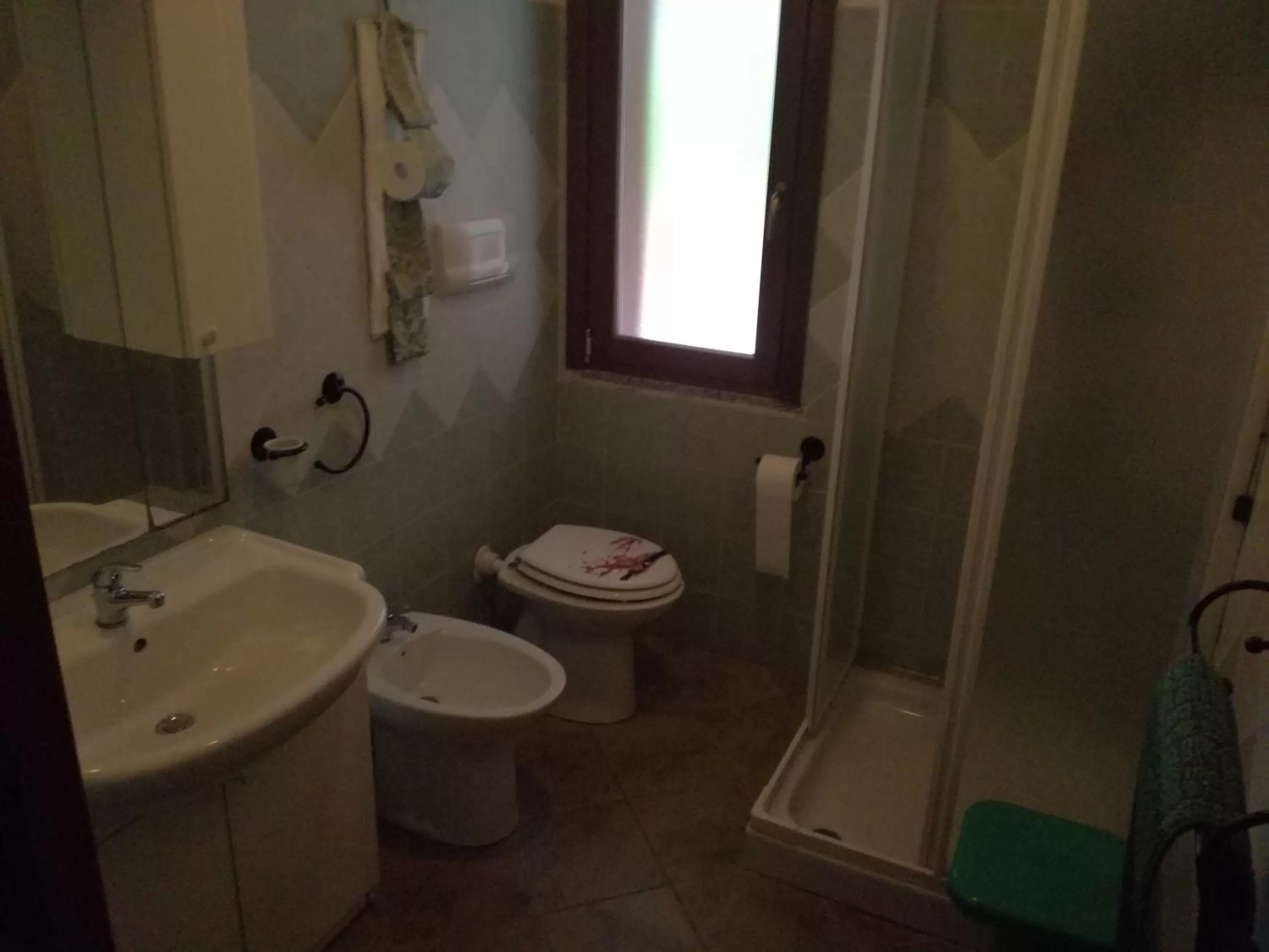 Shower in B&B funtanadetalia