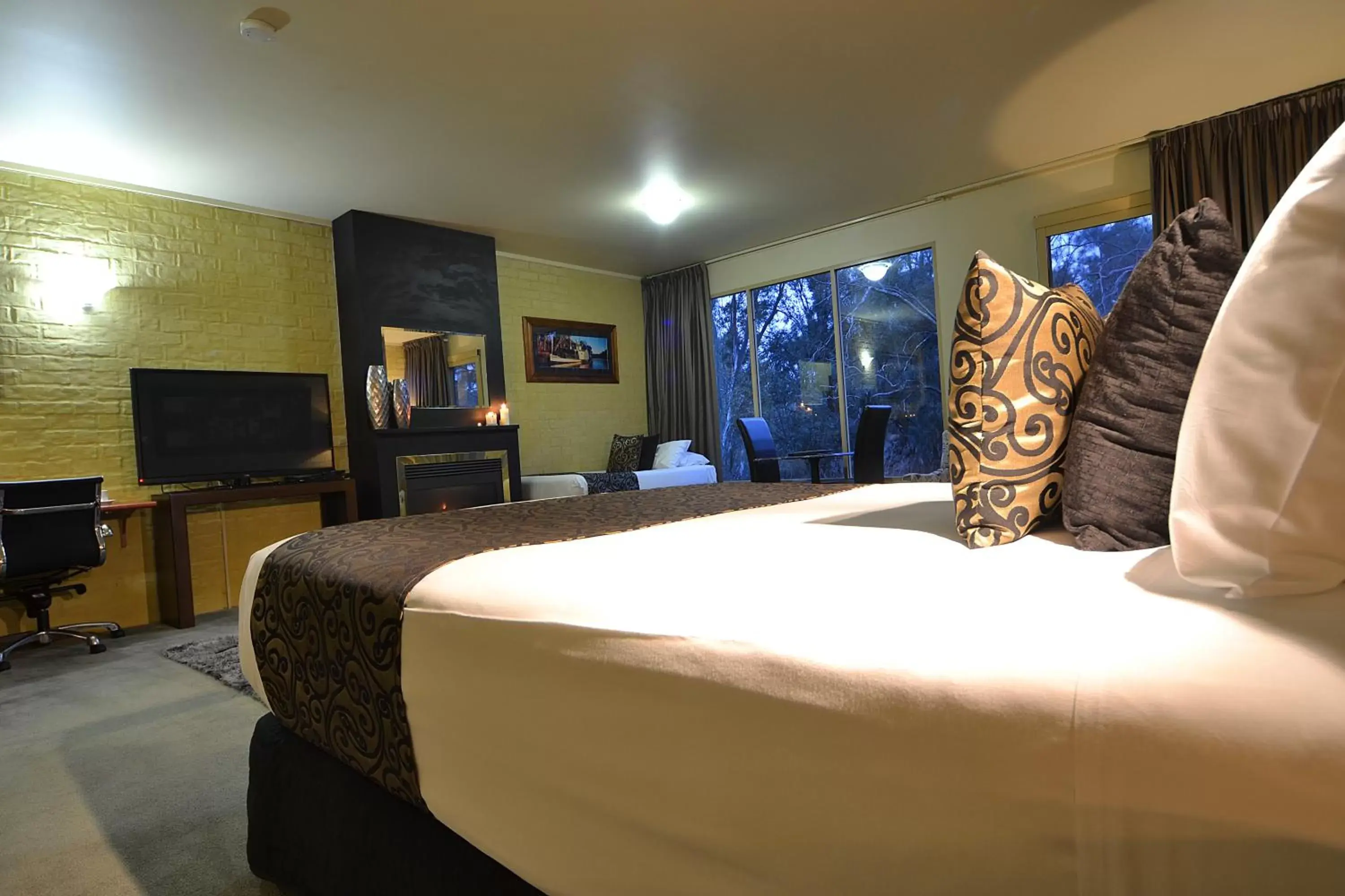 Executive Suite in Madison Spa Motel - Adults Only Executive Suite in Madison Spa Motel - Adults Only