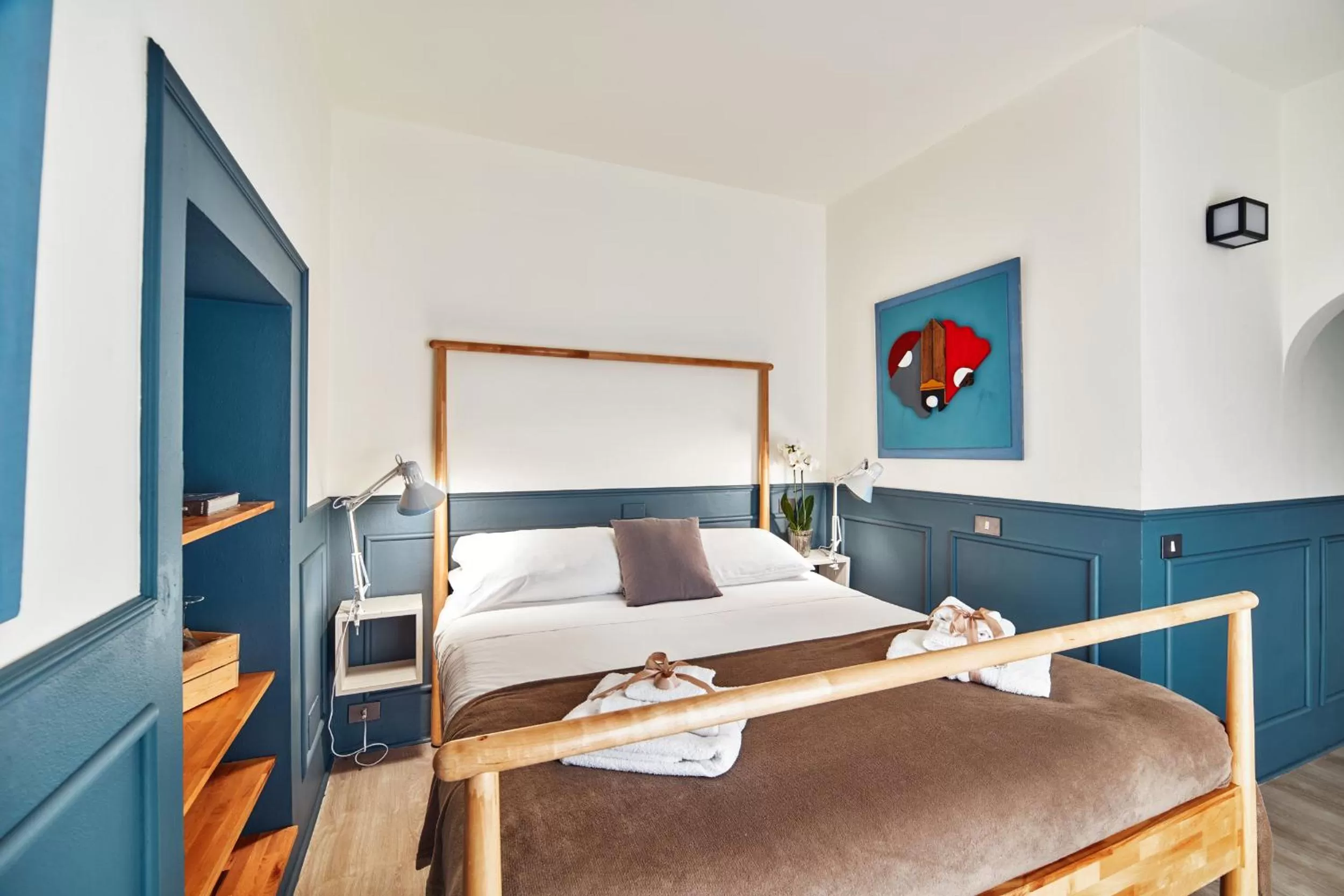 Bedroom, Bed in L' Hôtellerie Easy Suites