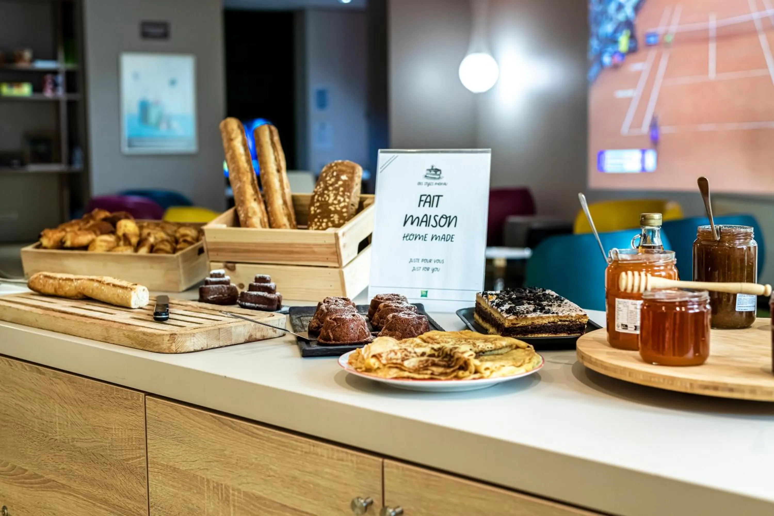 Food in ibis Styles Strasbourg Stade de la Meinau