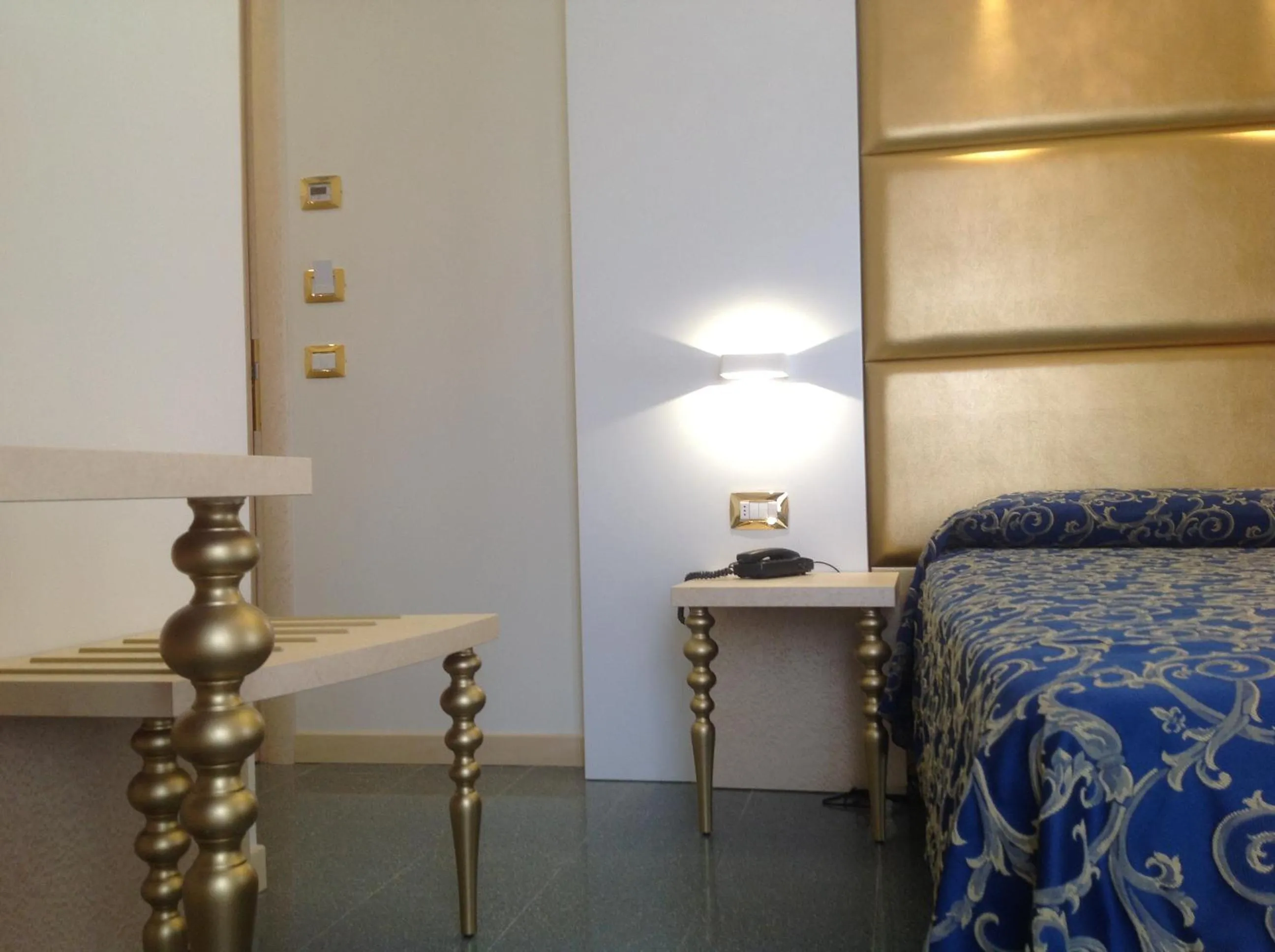 Decorative detail, Bed in Hotel Ambassador