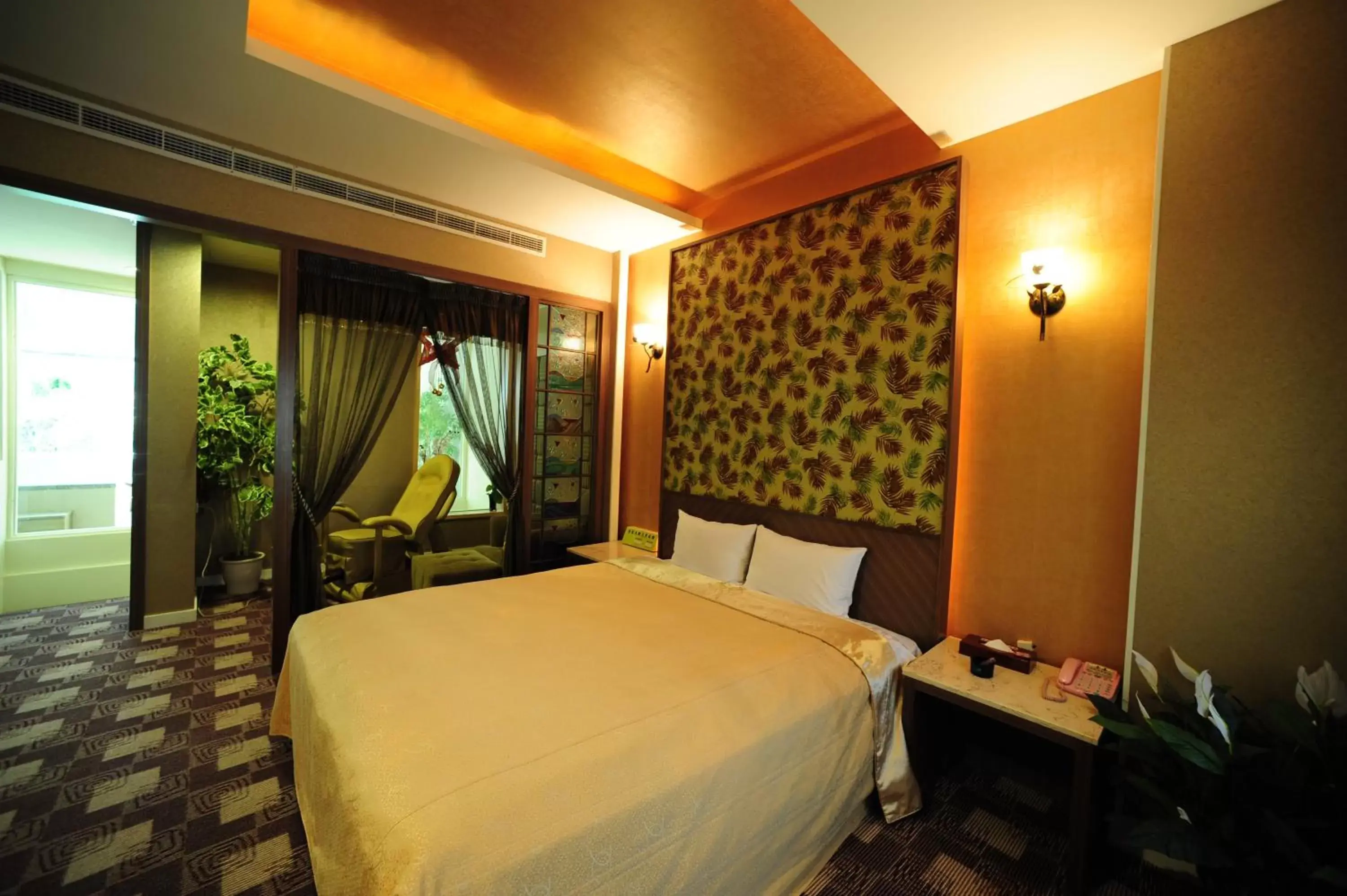 Classic Quadruple Room in Golden Motel Classic Quadruple Room in Golden Motel