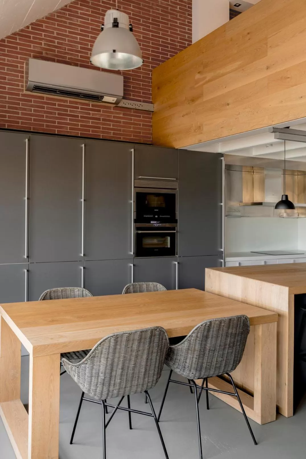 Kitchen or kitchenette in Barcelona Apartment Republica