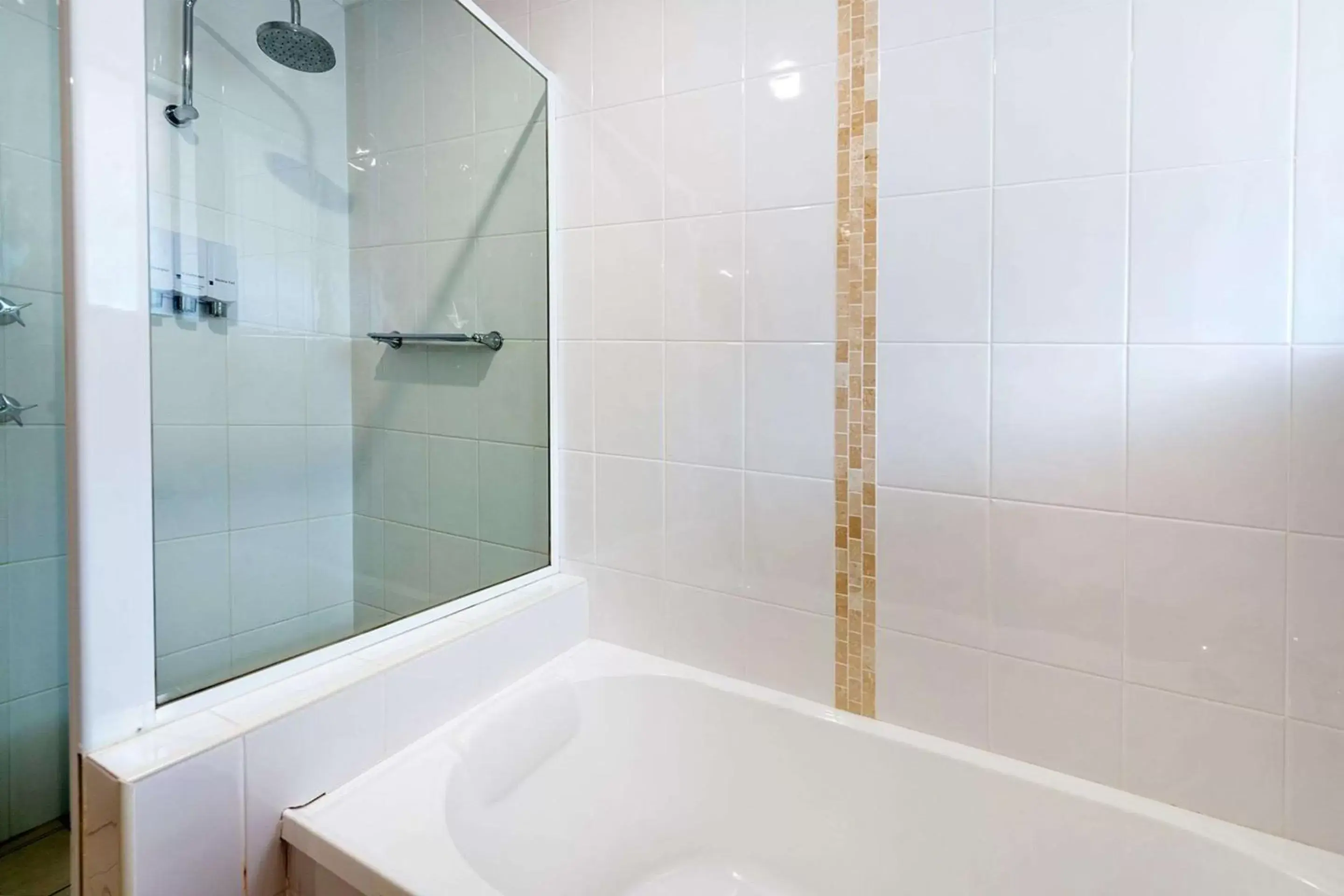 Three-Bedroom Townhouse in Quality Hotel City Centre Three-Bedroom Townhouse in Quality Hotel City Centre