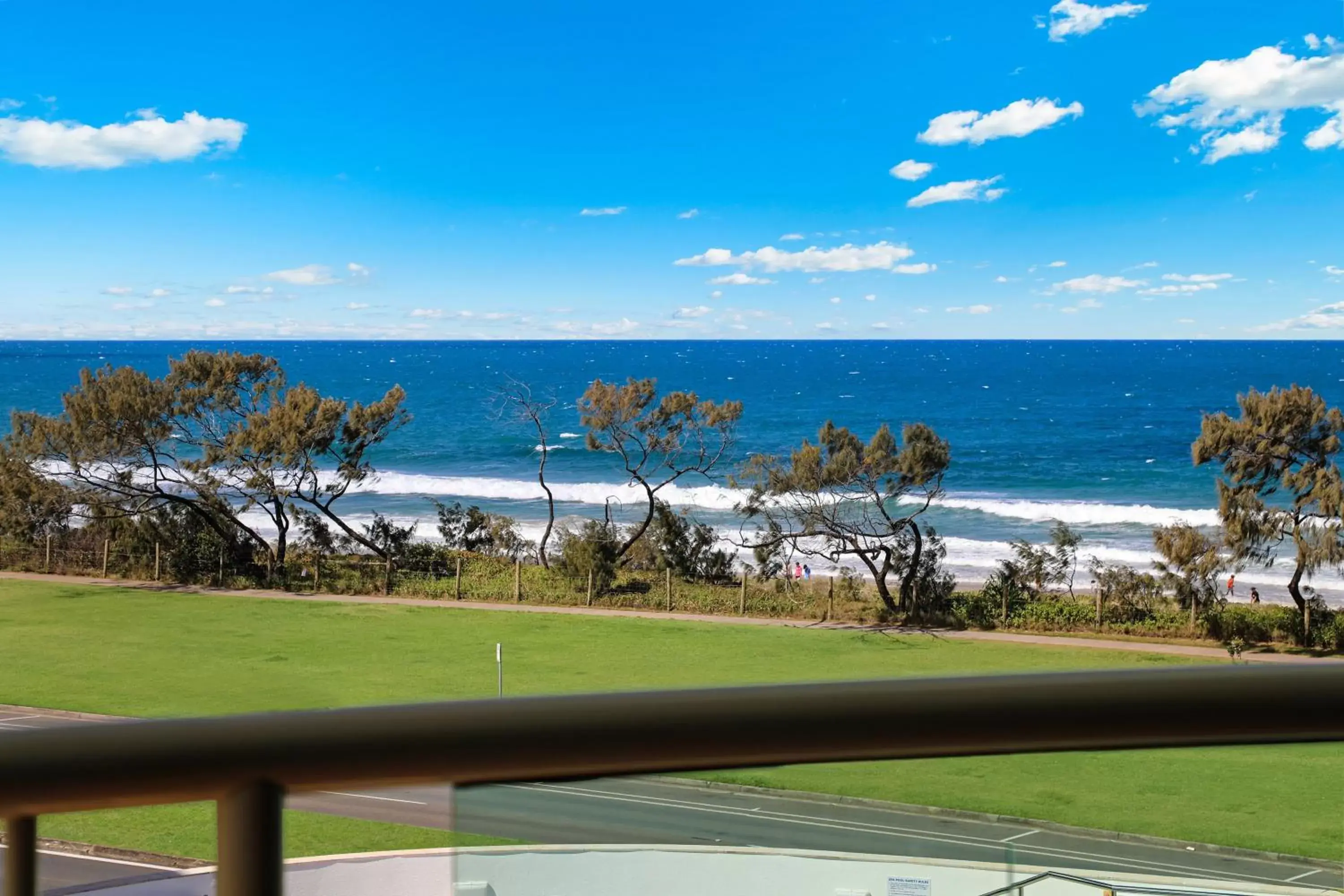 Standard Two-Bedroom Apartment with Spa Bath in Alex Seaside Resort Standard Two-Bedroom Apartment with Spa Bath in Alex Seaside Resort