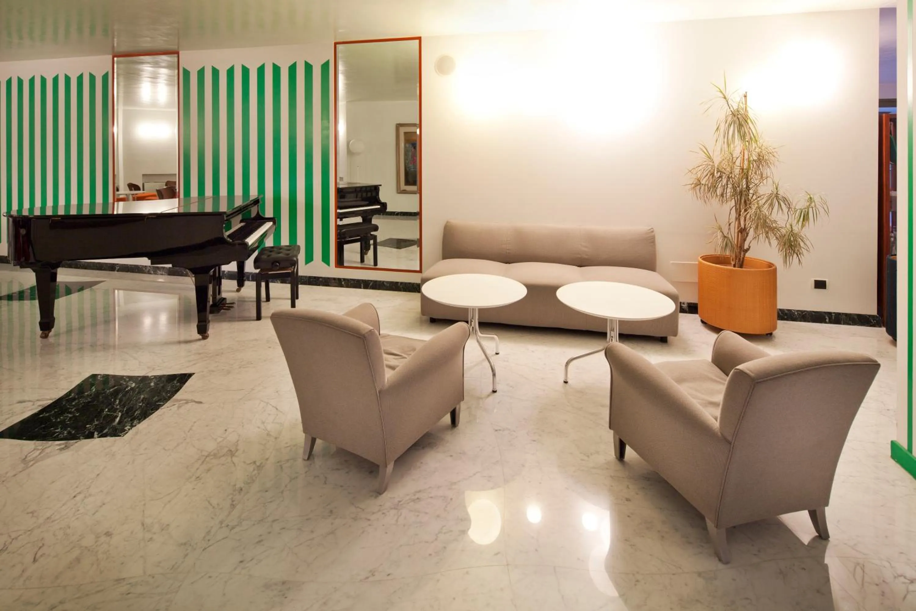 Lobby or reception in Hotel Villa Undulna - Terme della Versilia