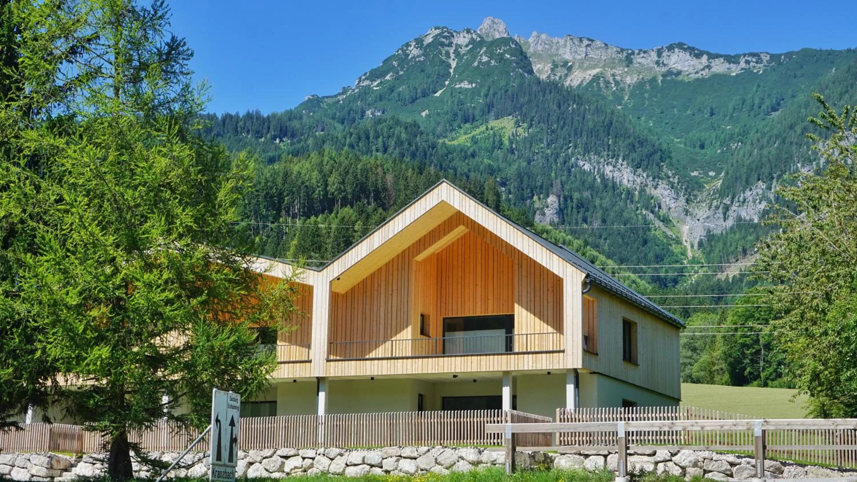 Property building in Da Alois - Alpine Premium Apartments