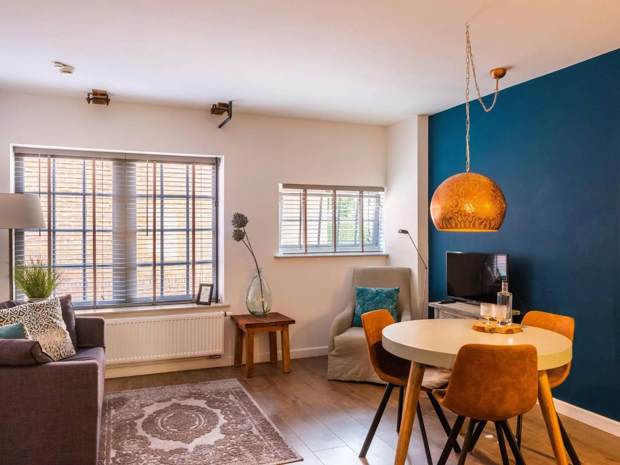 Seating Area in Bergen1928