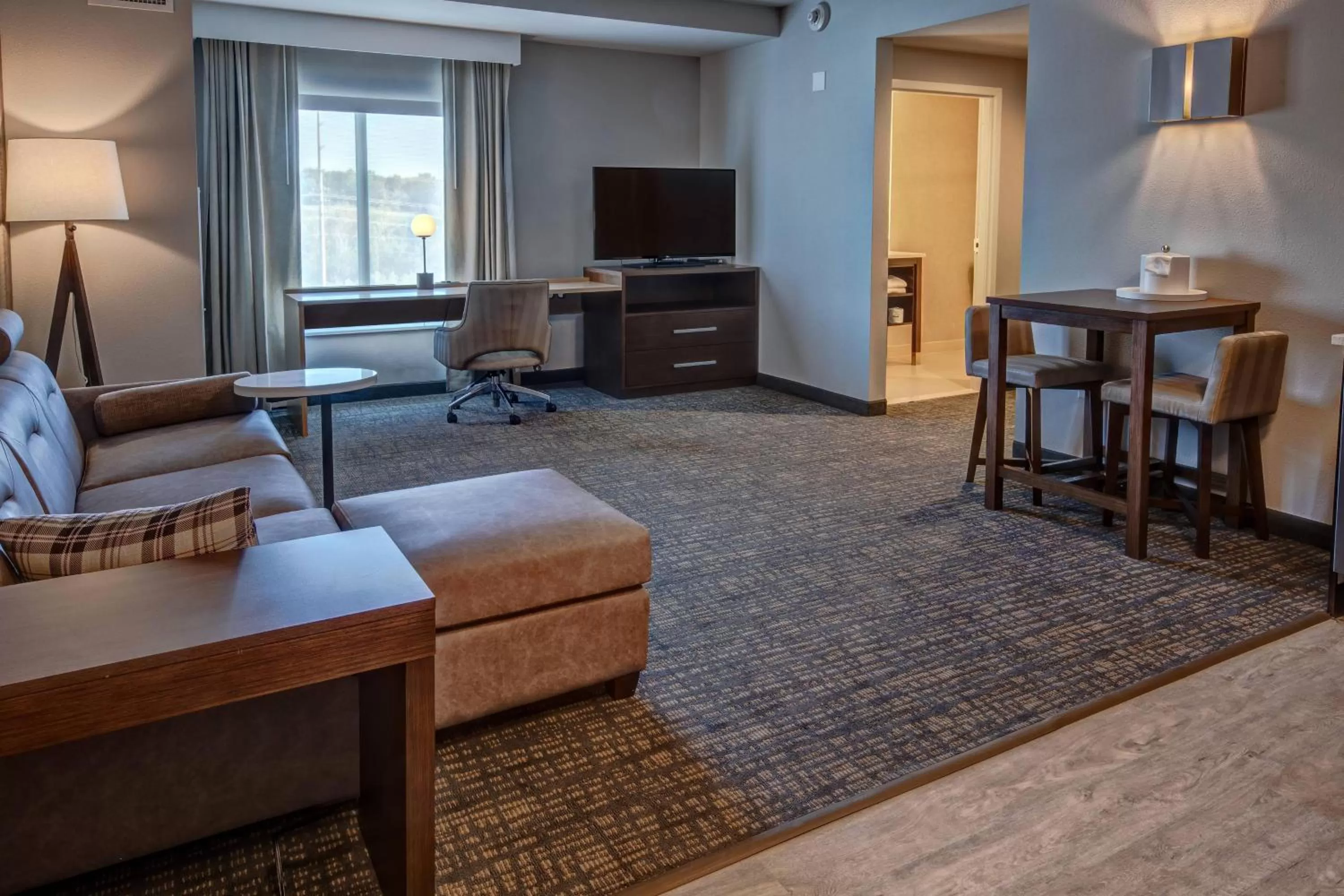 One-Bedroom King Suite with Sofa Bed in Residence Inn by Marriott Nashville at Opryland