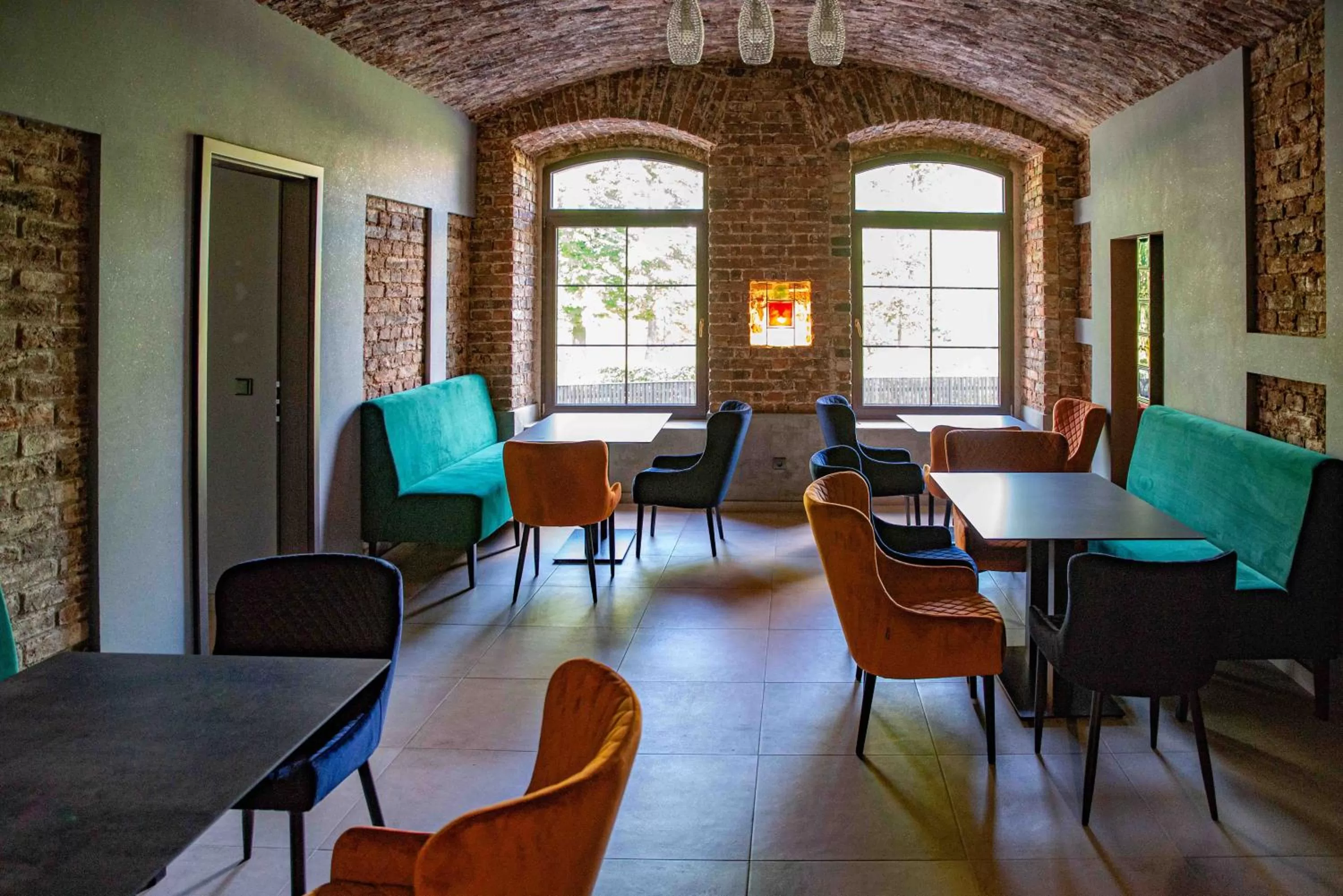 Property building, Restaurant/Places to Eat in Hotel JURKOS